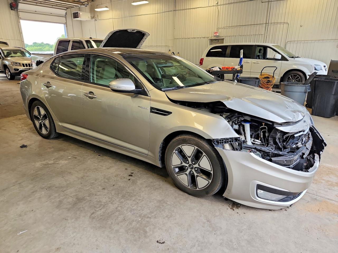 2013 Kia Optima Hybrid Серебряный vin: KNAGM4AD3D5040039