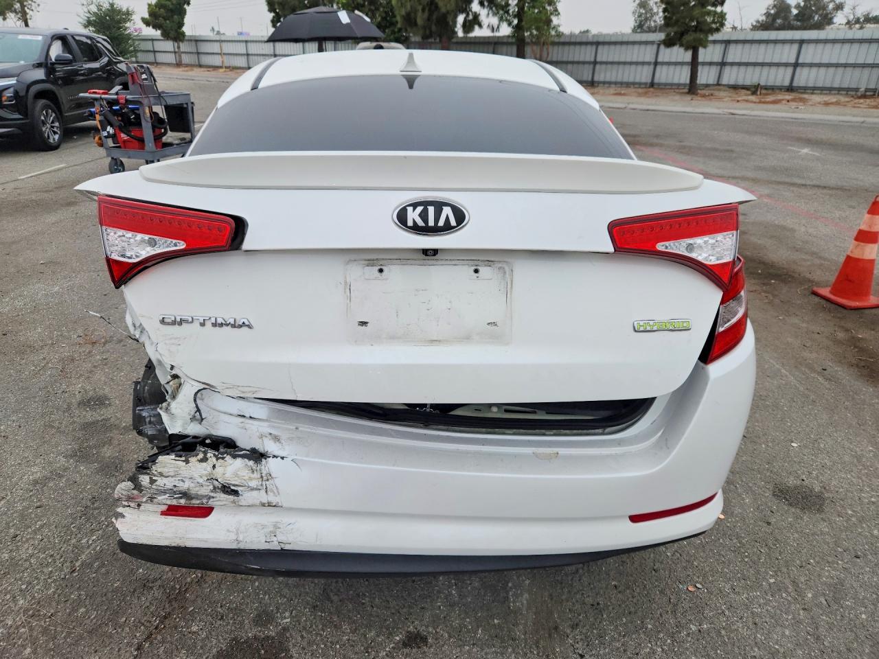 2013 Kia Optima Hybrid Белый vin: KNAGM4AD3D5046844