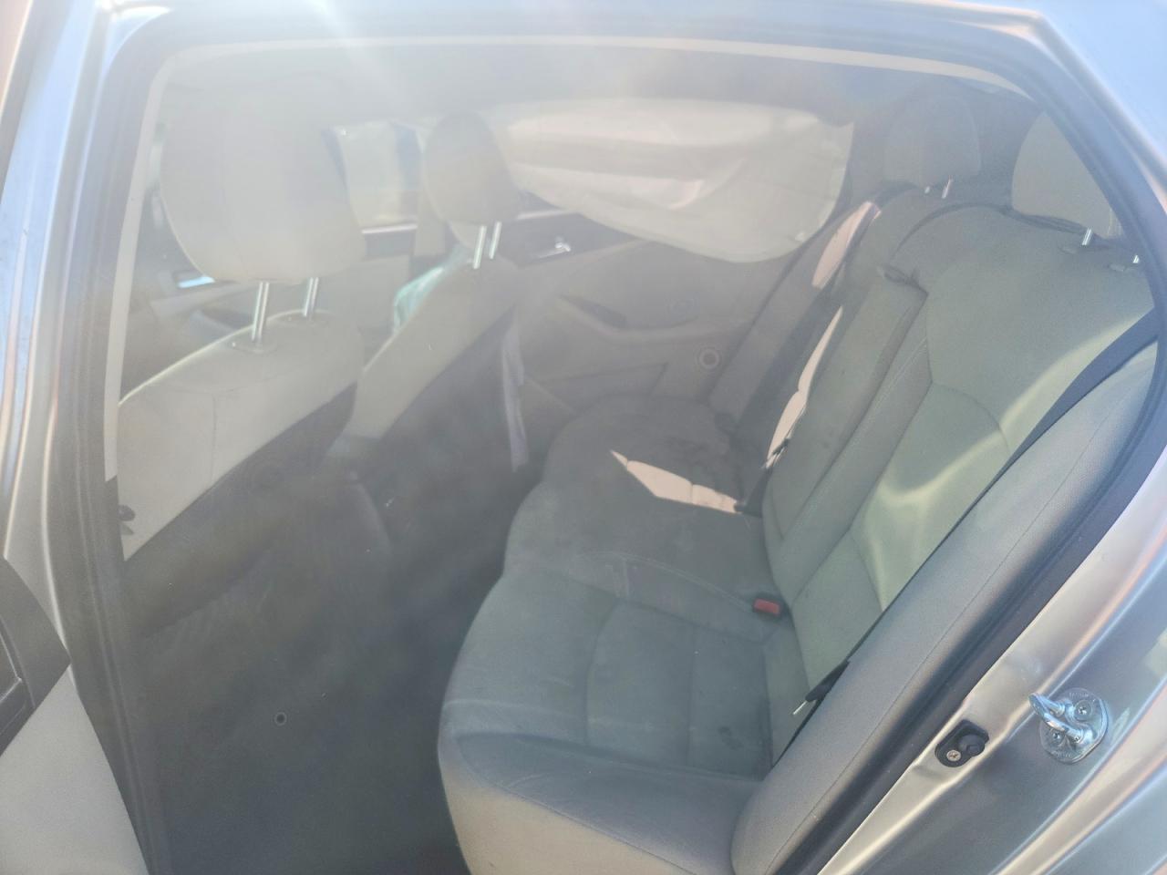 2013 Kia Optima Hybrid Silver vin: KNAGM4AD3D5061344