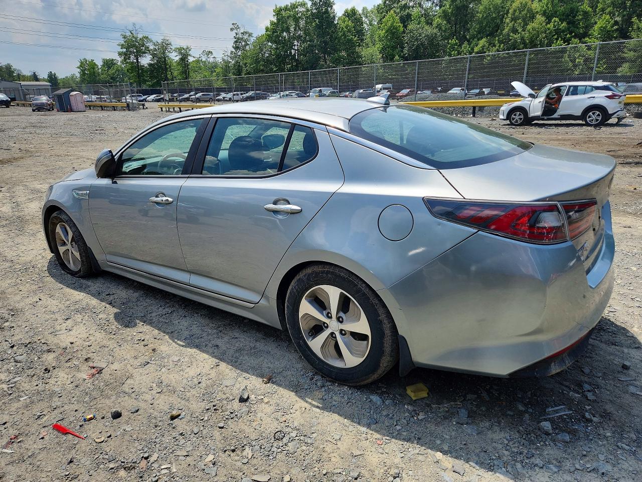 2015 Kia Optima Hybrid Silver vin: KNAGM4AD3F5086232