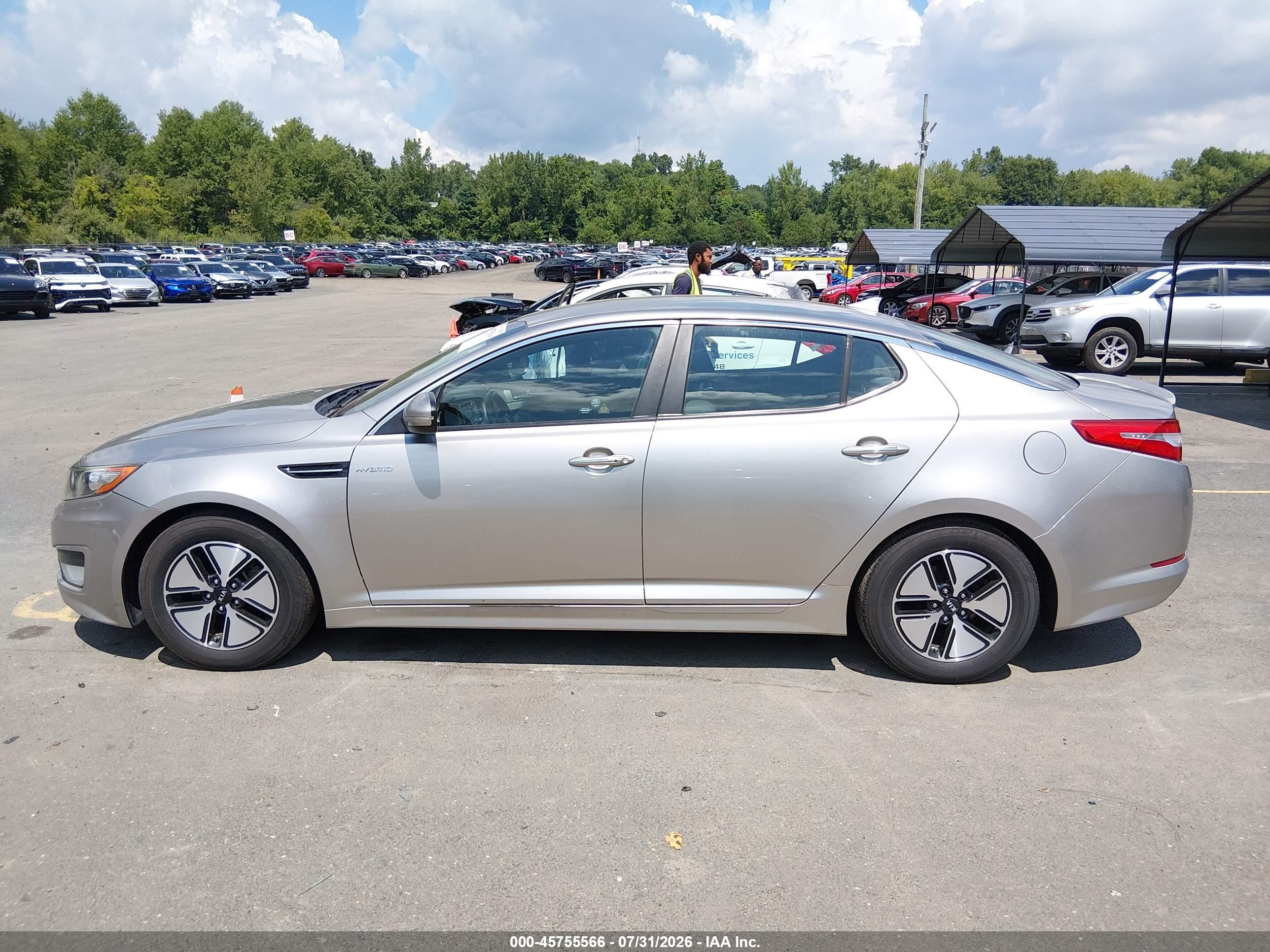 2013 Kia Optima Hybrid Lx Silver vin: KNAGM4AD4D5045038