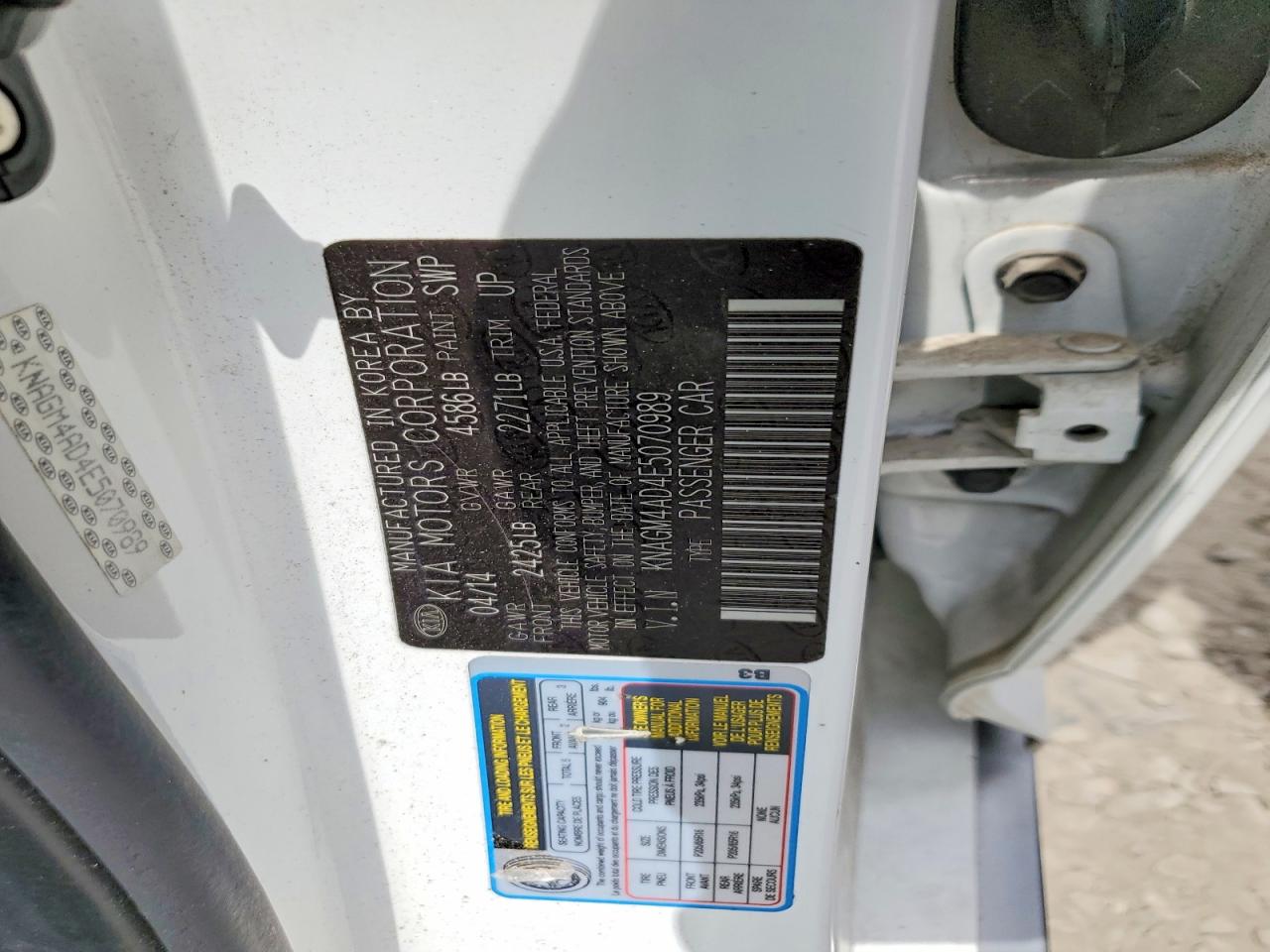 2014 Kia Optima Hybrid White vin: KNAGM4AD4E5070989