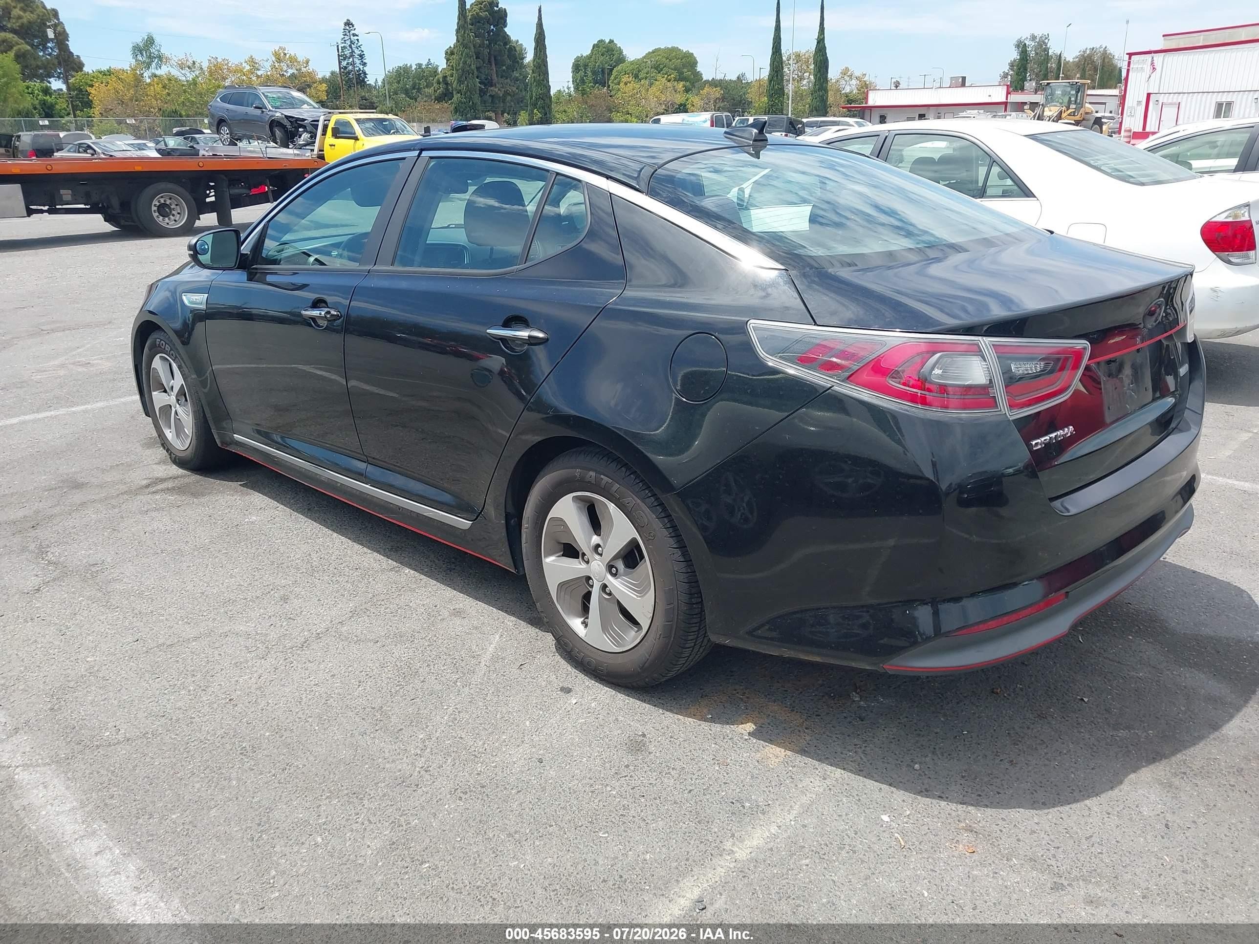 2015 Kia Optima Hybrid   Черный vin: KNAGM4AD4F5083520