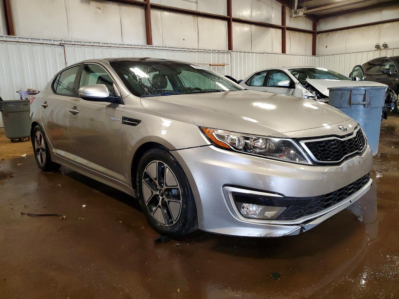 2013 Kia Optima Hybrid Серебряный vin: KNAGM4AD5D5050815