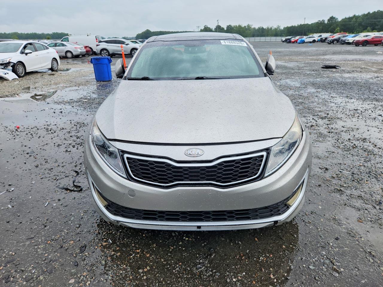 2011 Kia Optima Hybrid Base Gold vin: KNAGM4AD6B5000373
