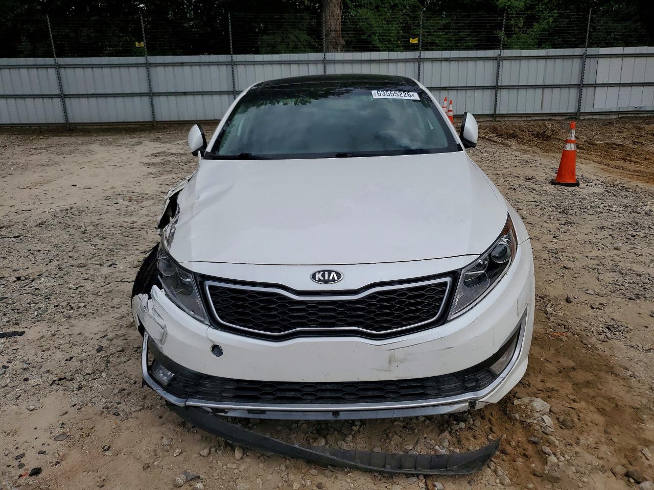 2013 Kia Optima Hybrid White vin: KNAGM4AD6D5059829