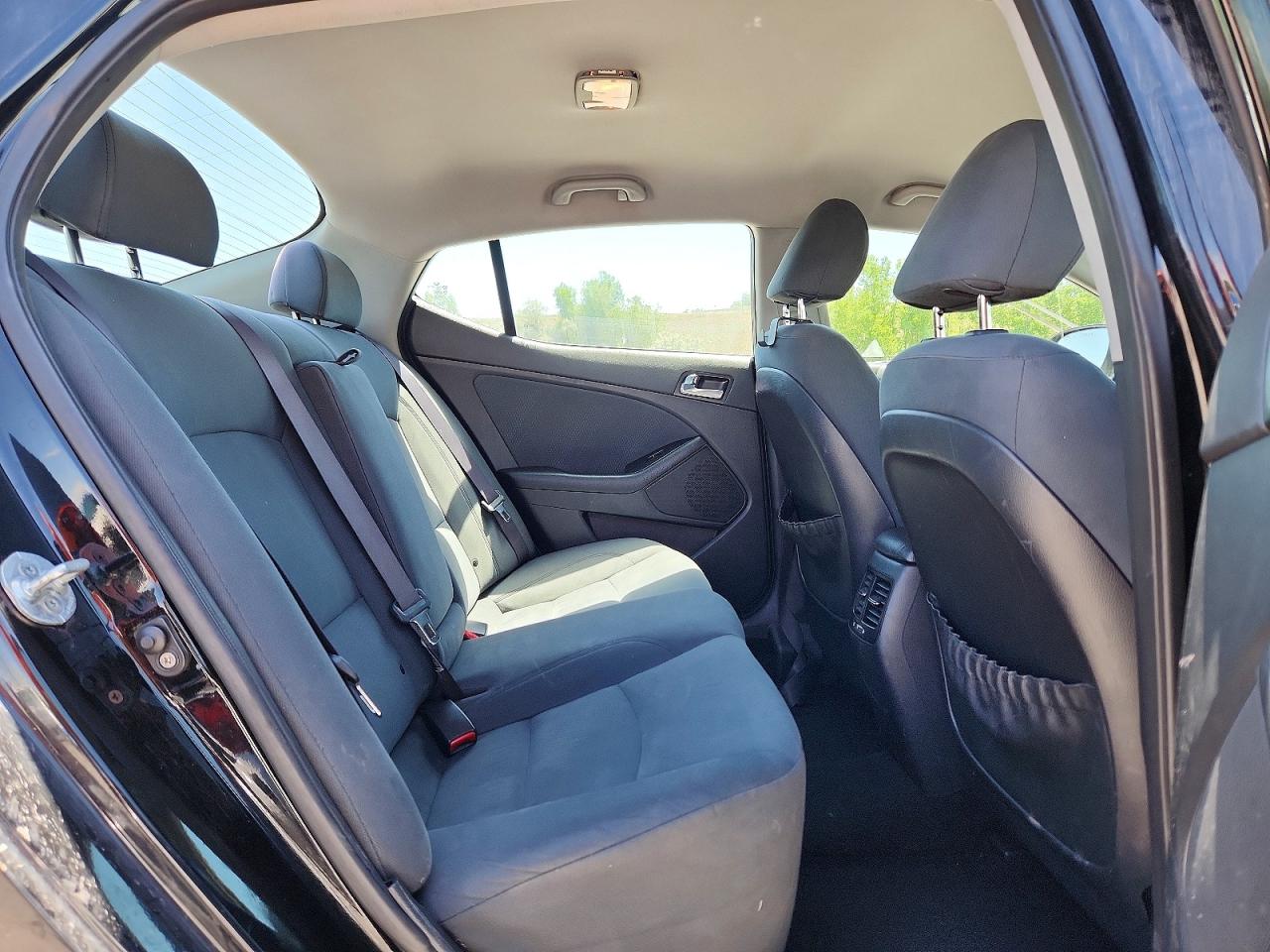 2014 Kia Optima Hybrid Черный vin: KNAGM4AD6E5069861