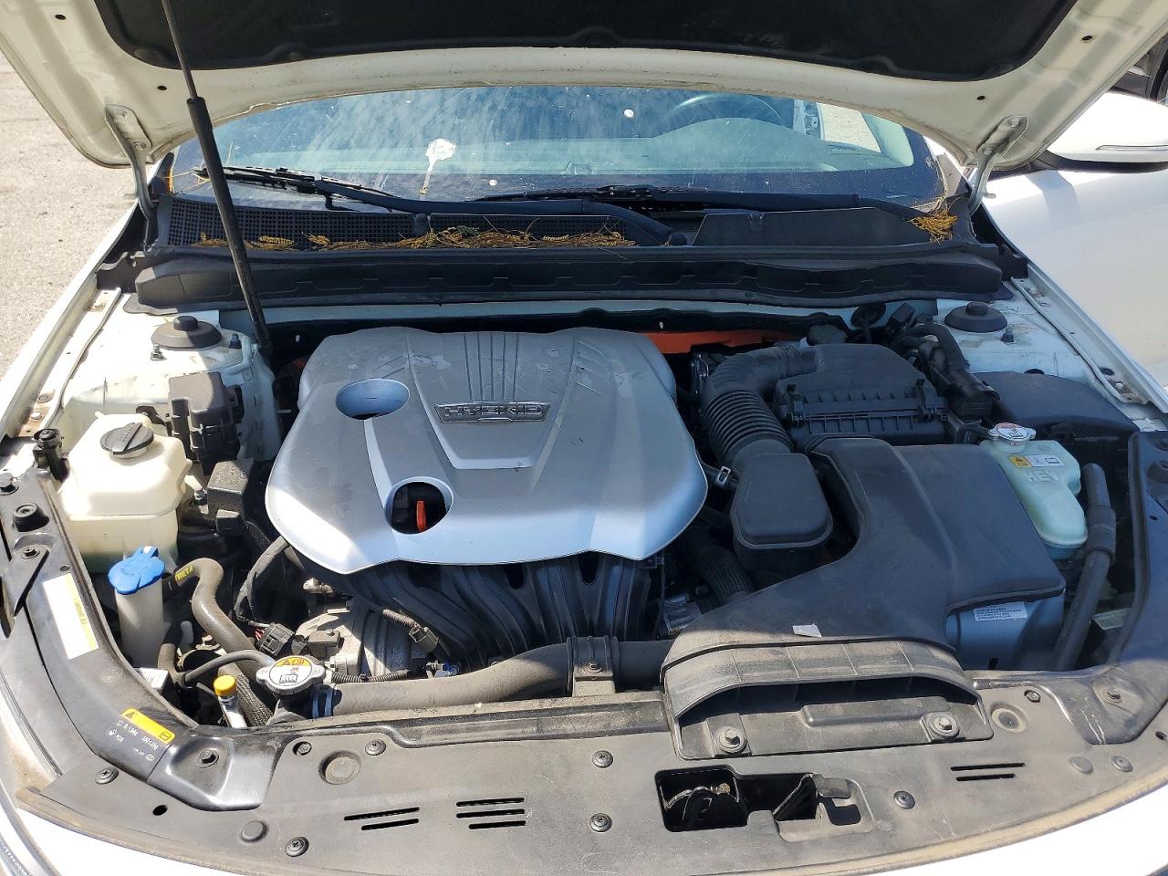 2015 Kia Optima Hybrid White vin: KNAGM4AD7F5079350