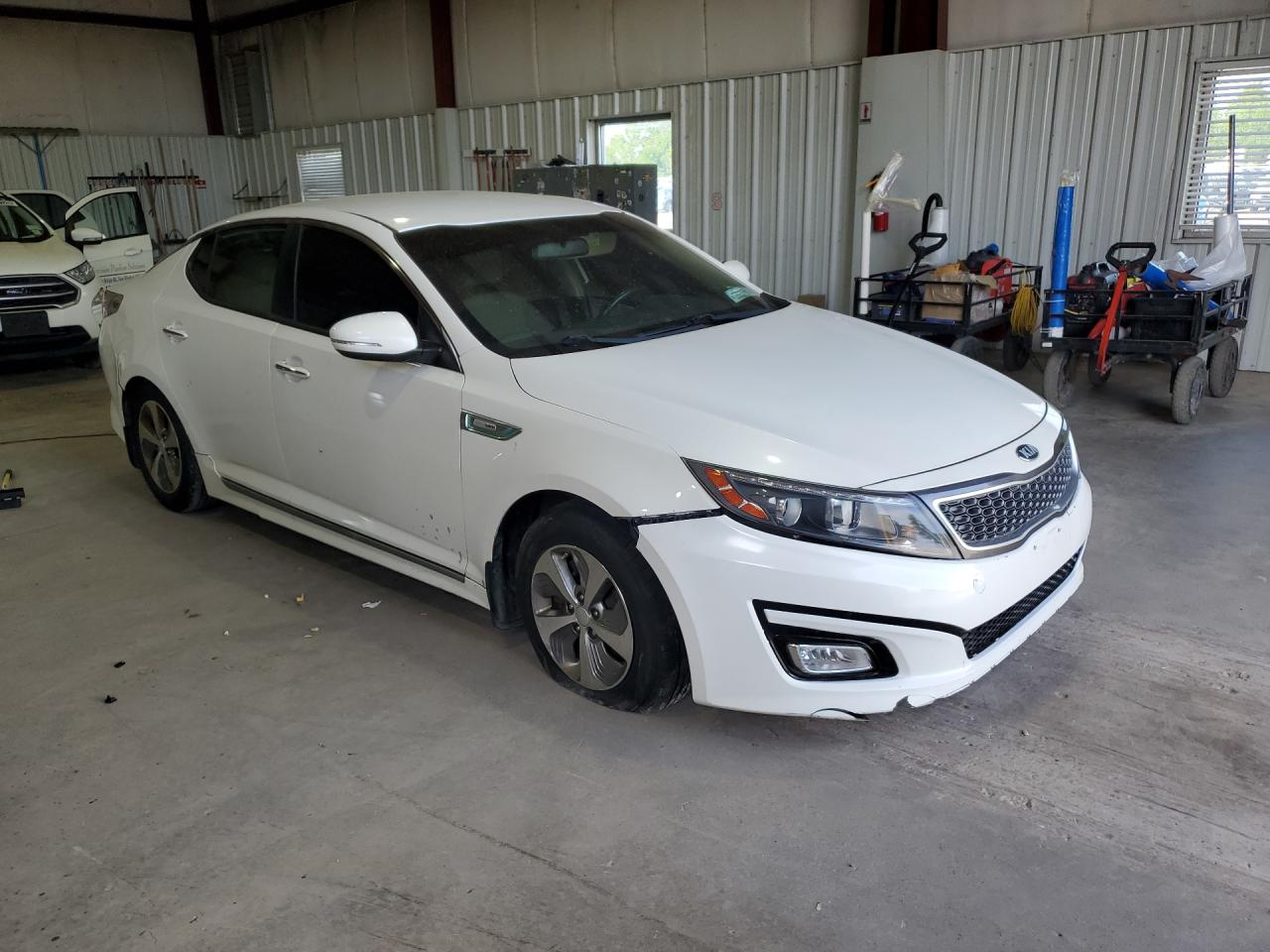 2015 Kia Optima Hybrid Base White vin: KNAGM4AD7F5086119 Damage: Front Bumper, Broken, Replacement Required