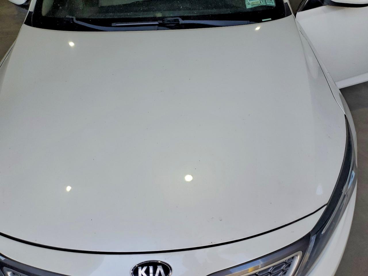 2015 Kia Optima Hybrid Base White vin: KNAGM4AD7F5086119