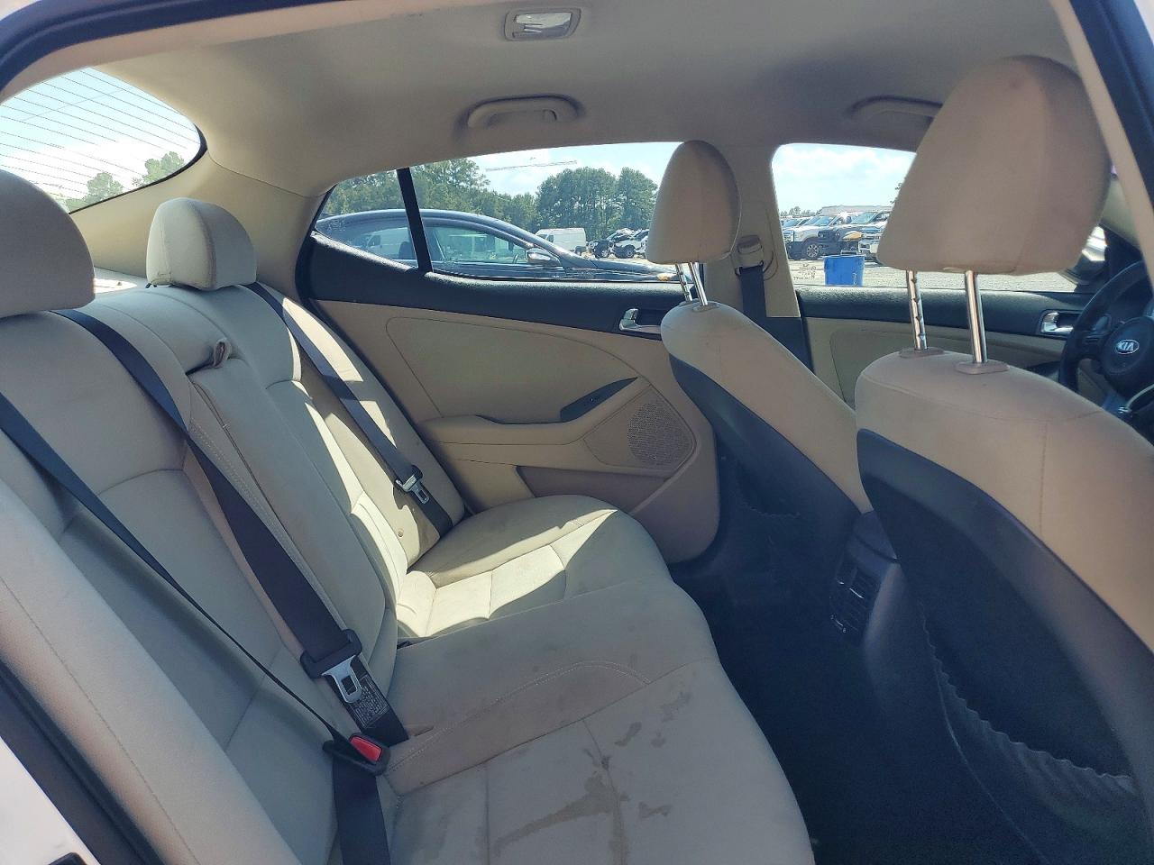 2015 Kia Optima Hybrid White vin: KNAGM4AD8F5077445