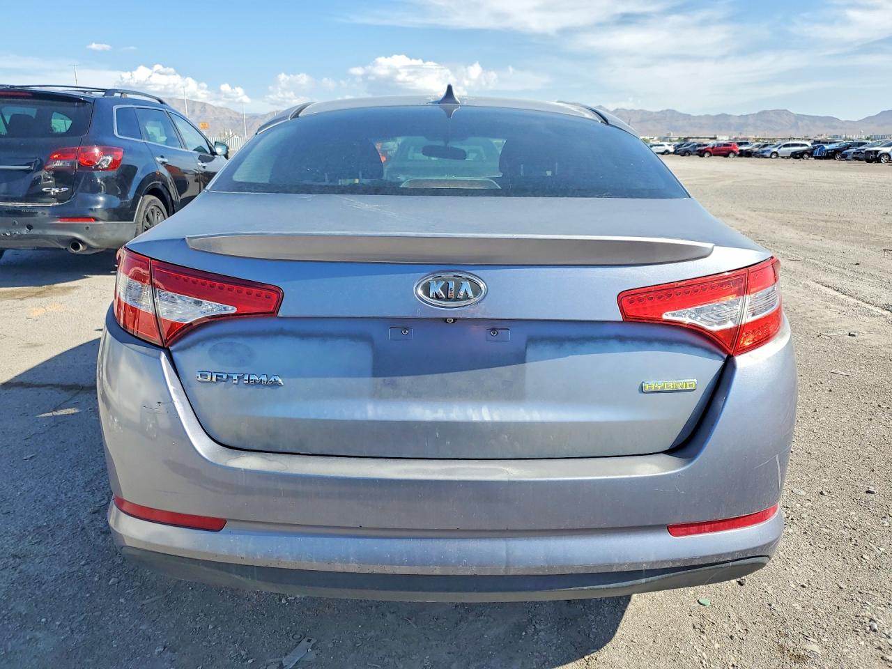 2011 Kia Optima Hybrid Base Silver vin: KNAGM4AD9B5007995