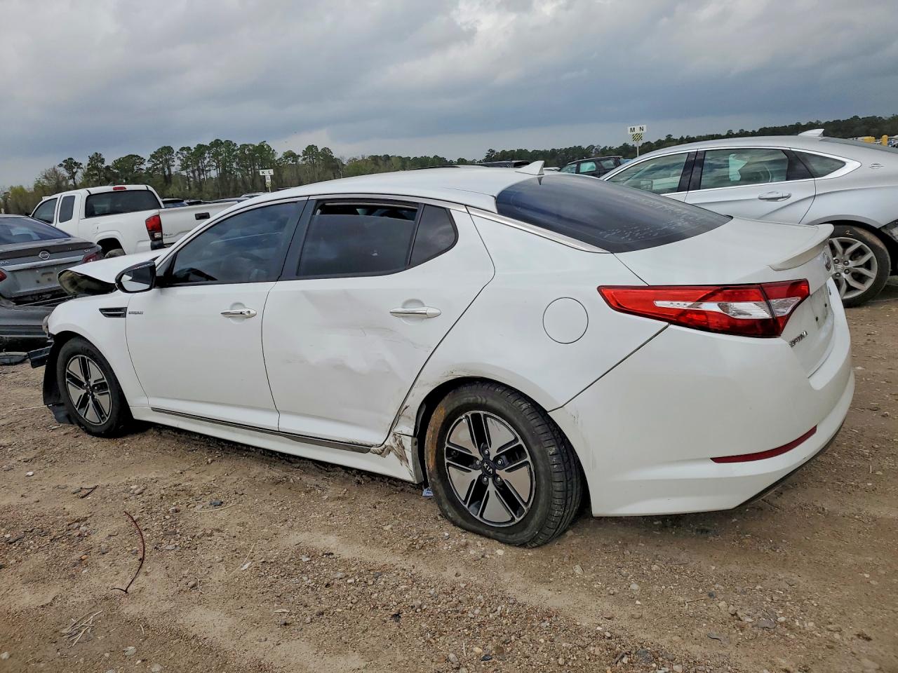 2013 Kia Optima Hybrid Lx White vin: KNAGM4AD9D5040319