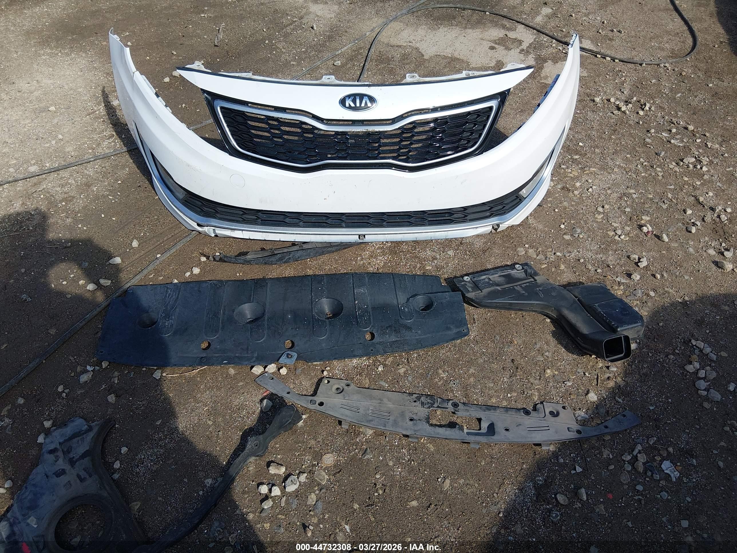 2013 Kia Optima Hybrid Ex White vin: KNAGM4AD9D5055600