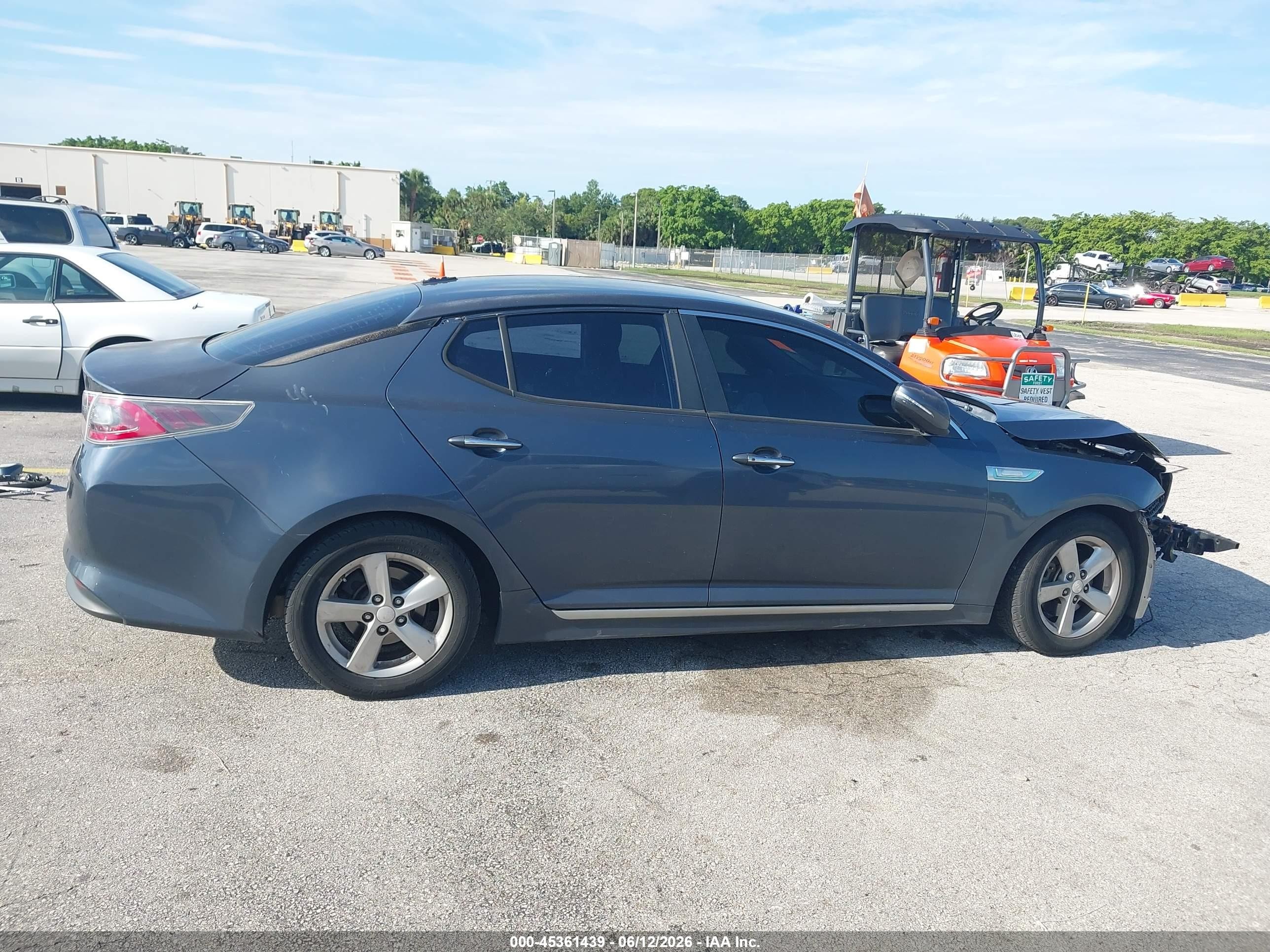2015 Kia Optima Hybrid   Gray vin: KNAGM4AD9F5090429