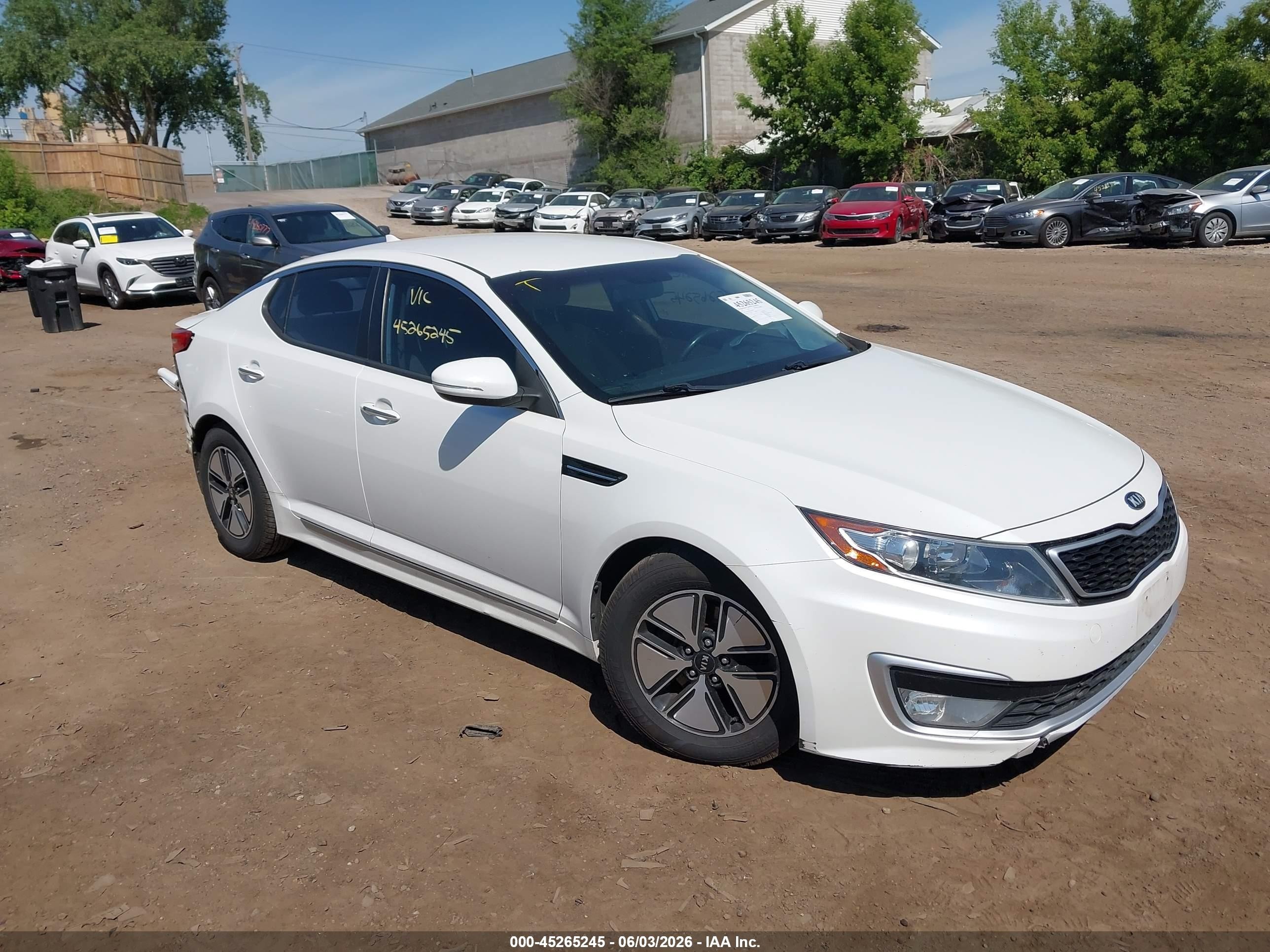 2013 Kia Optima Hybrid Lx White vin: KNAGM4ADXD5046310