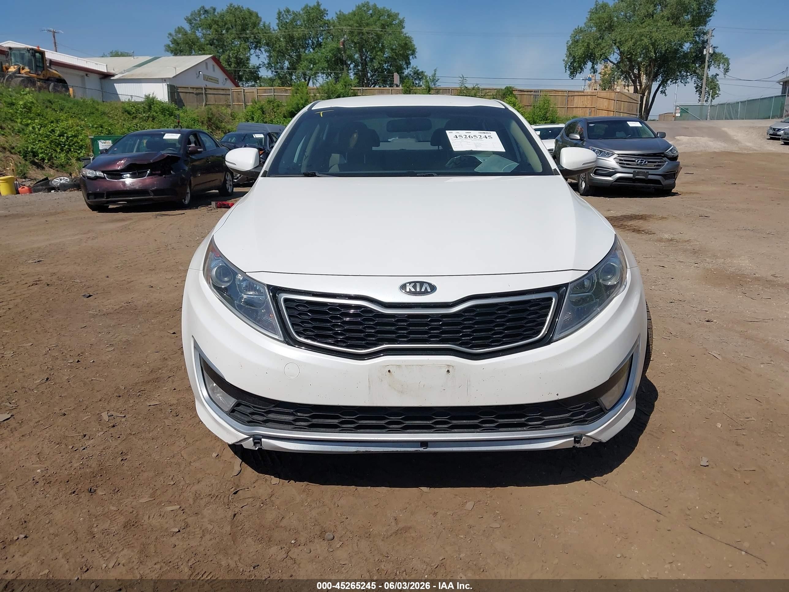 2013 Kia Optima Hybrid Lx White vin: KNAGM4ADXD5046310
