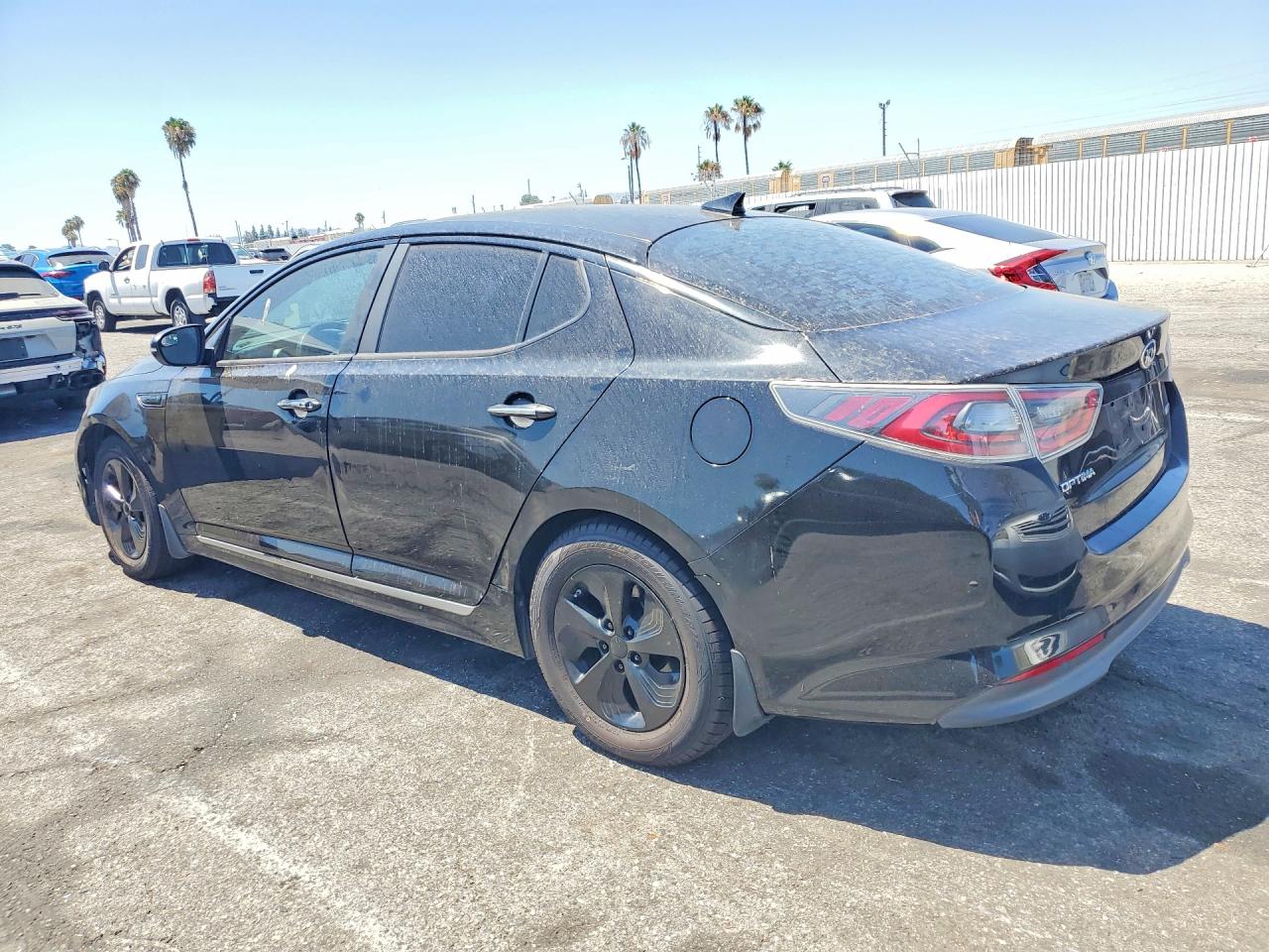 2015 Kia Optima Hybrid Черный vin: KNAGM4ADXF5078709