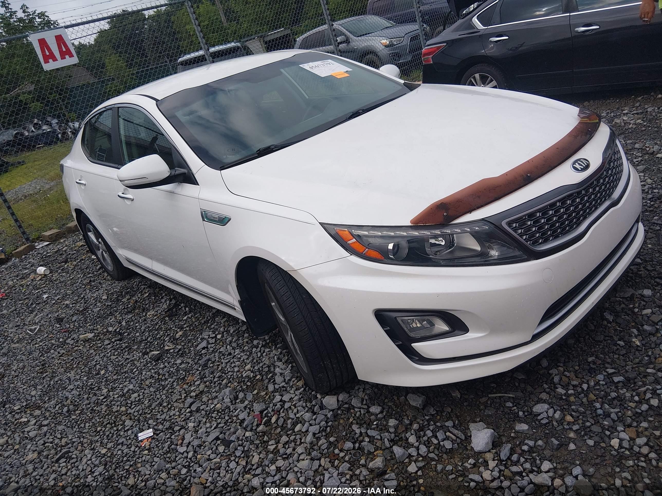 2015 Kia Optima Hybrid   Белый vin: KNAGM4ADXF5089595
