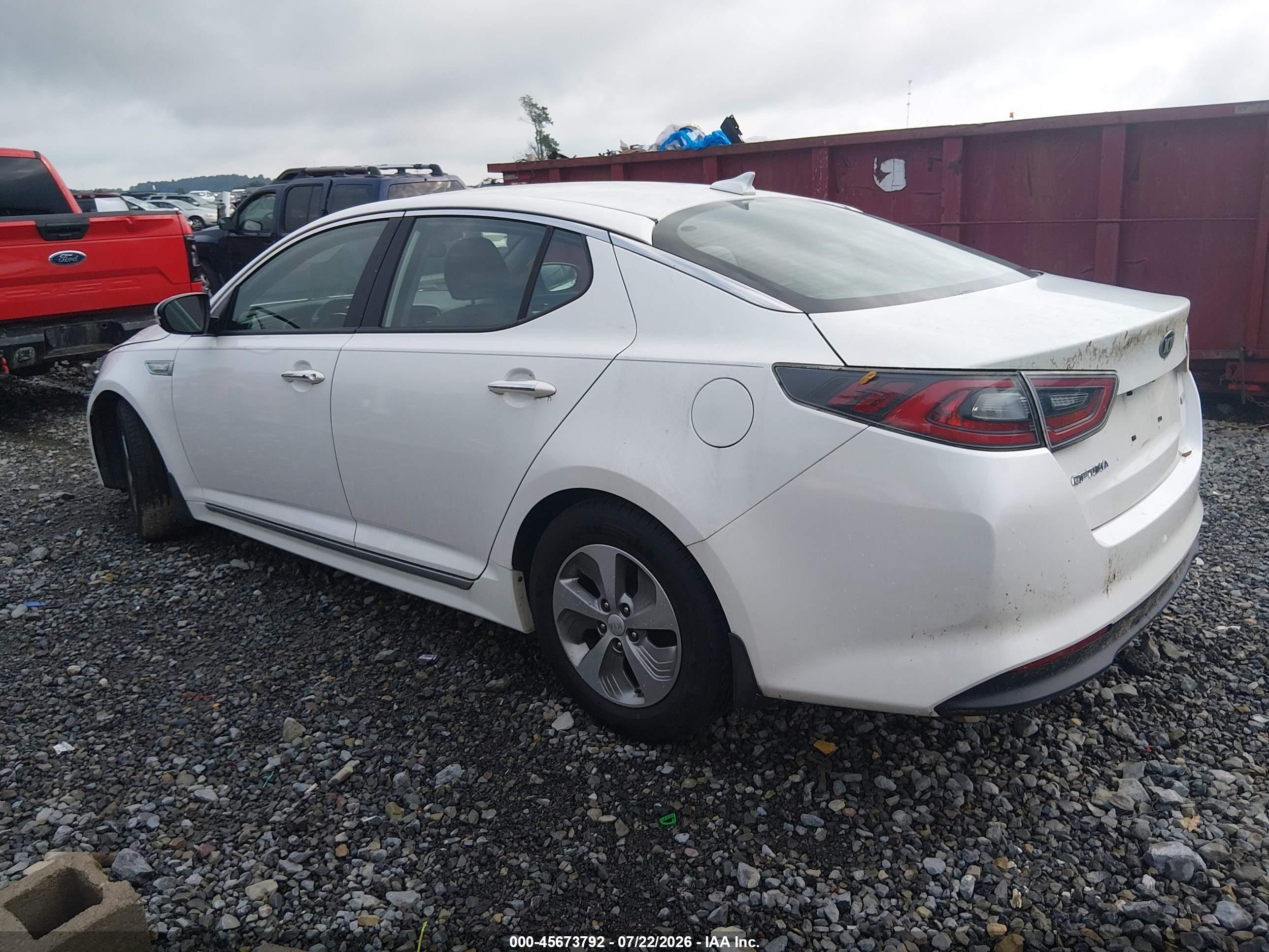 2015 Kia Optima Hybrid   Белый vin: KNAGM4ADXF5089595