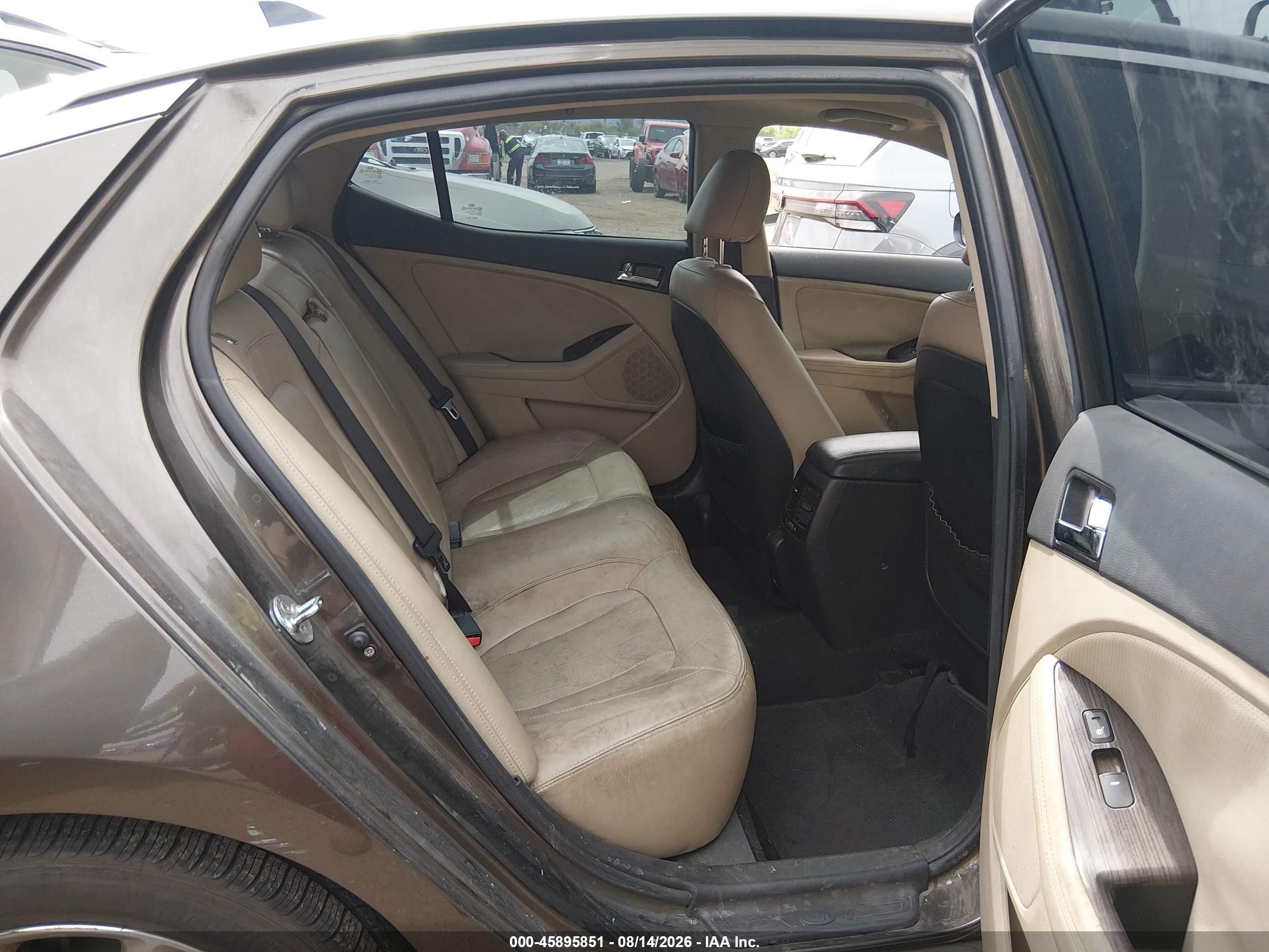 2011 Kia Optima Ex Brown vin: KNAGN4A70B5063007