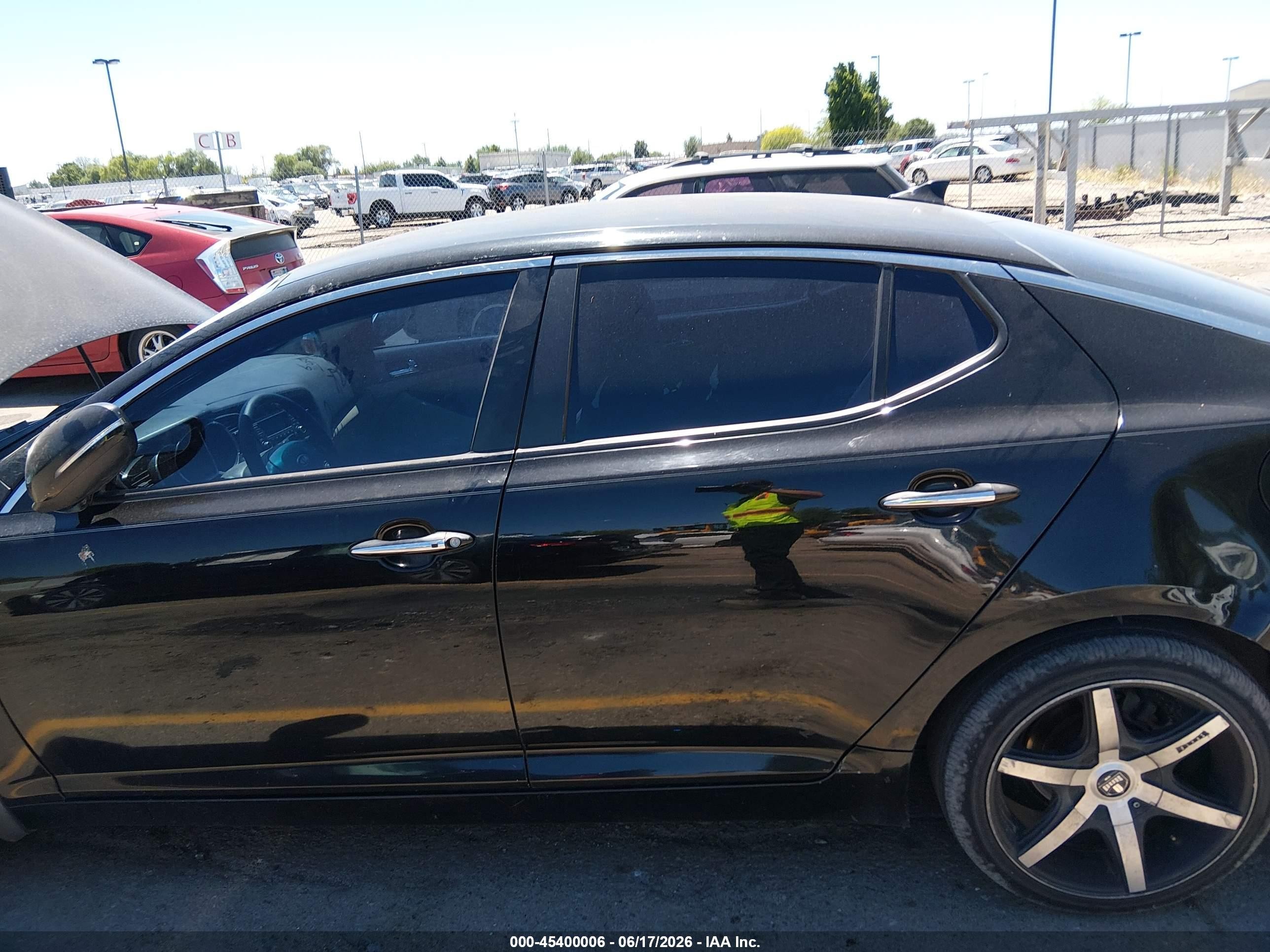 2011 Kia Optima Ex Black vin: KNAGN4A71B5076798