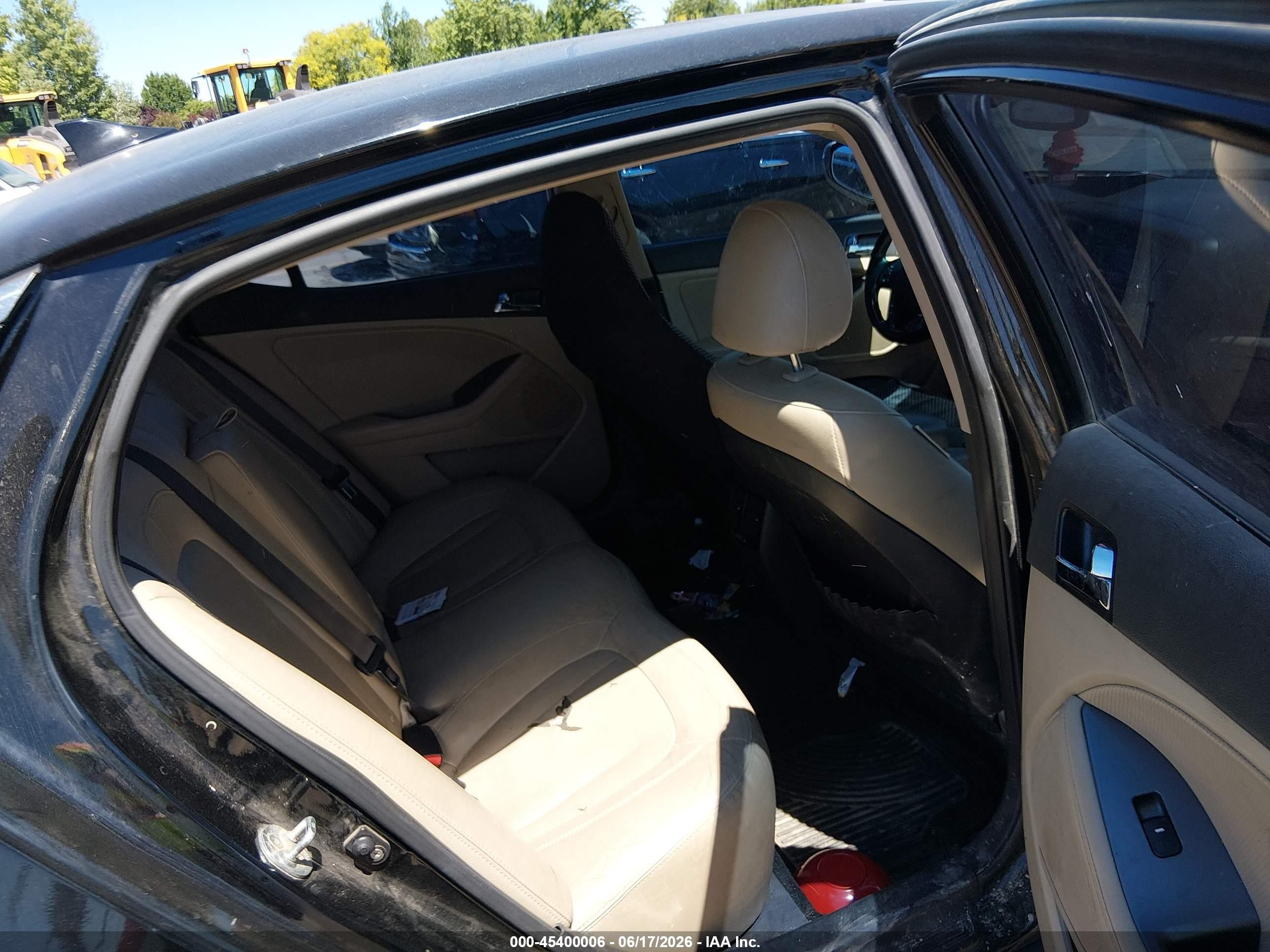 2011 Kia Optima Ex Black vin: KNAGN4A71B5076798