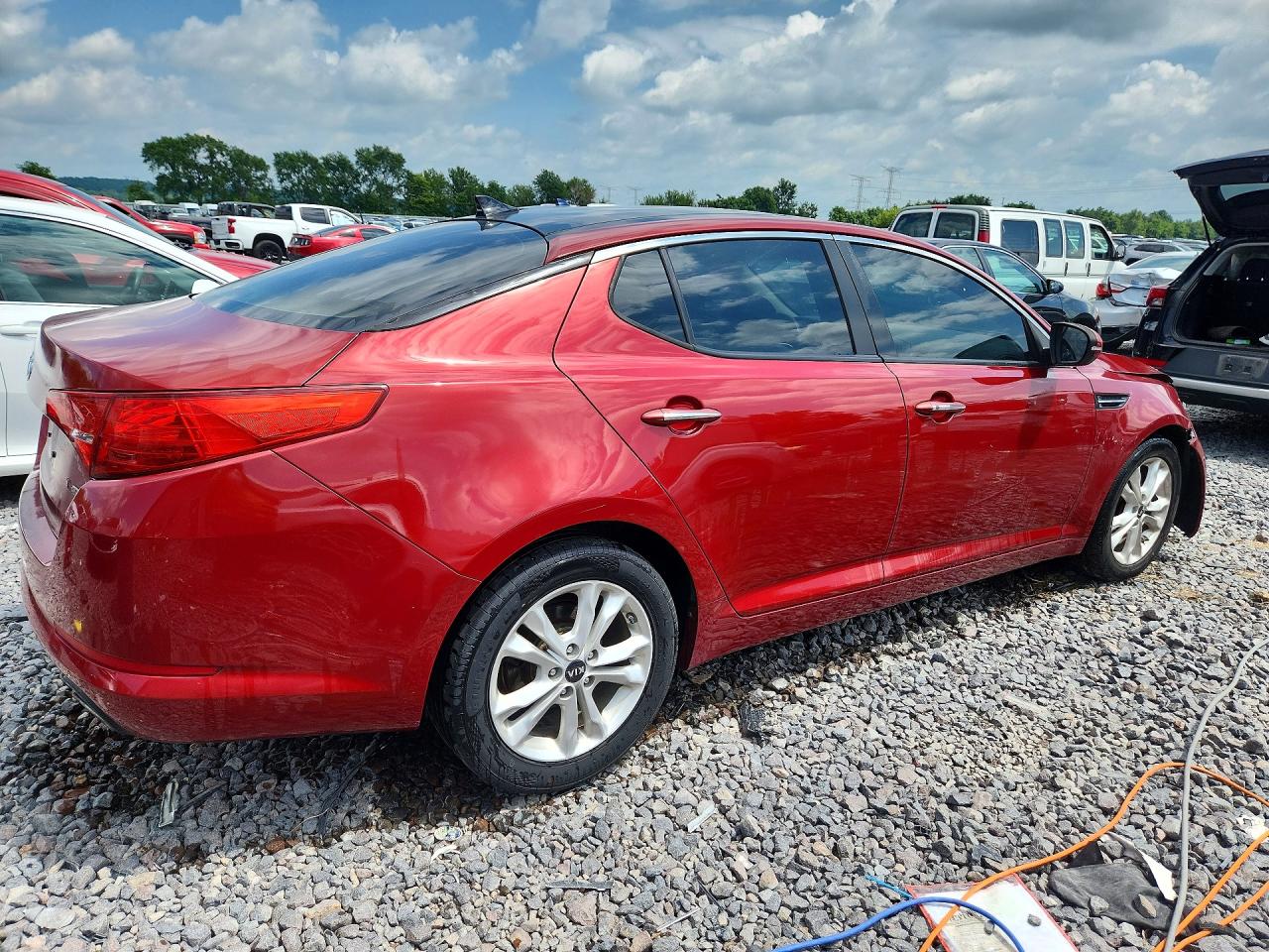 2011 Kia Optima Ex Красный vin: KNAGN4A71B5077031