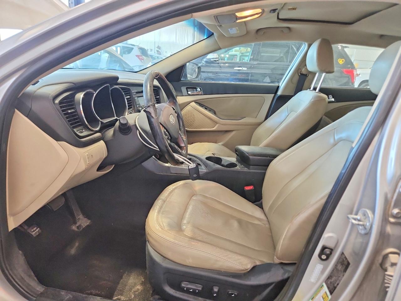 2011 Kia Optima Ex Серебряный vin: KNAGN4A71B5081807