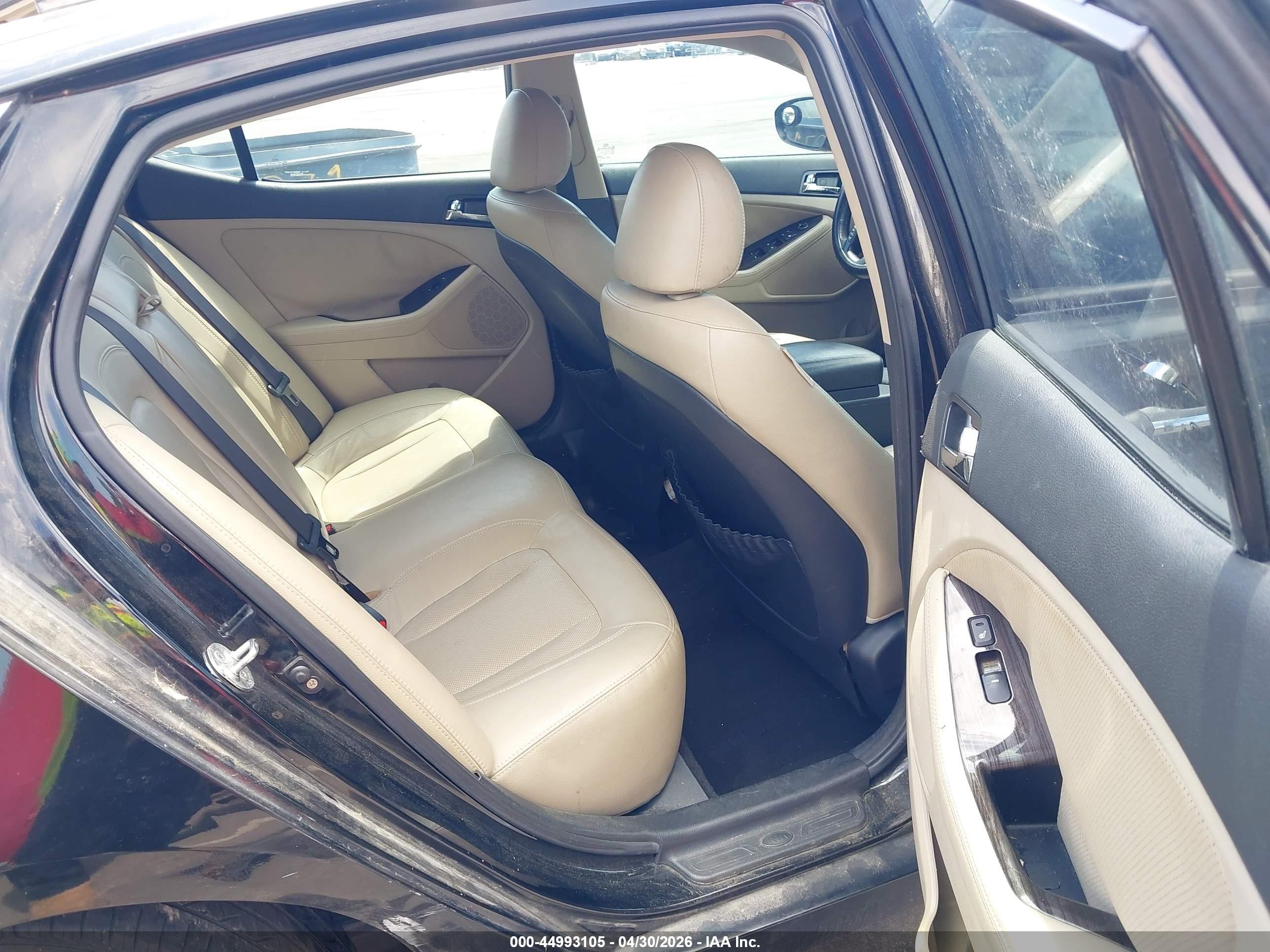 2011 Kia Optima Ex Black vin: KNAGN4A71B5166582