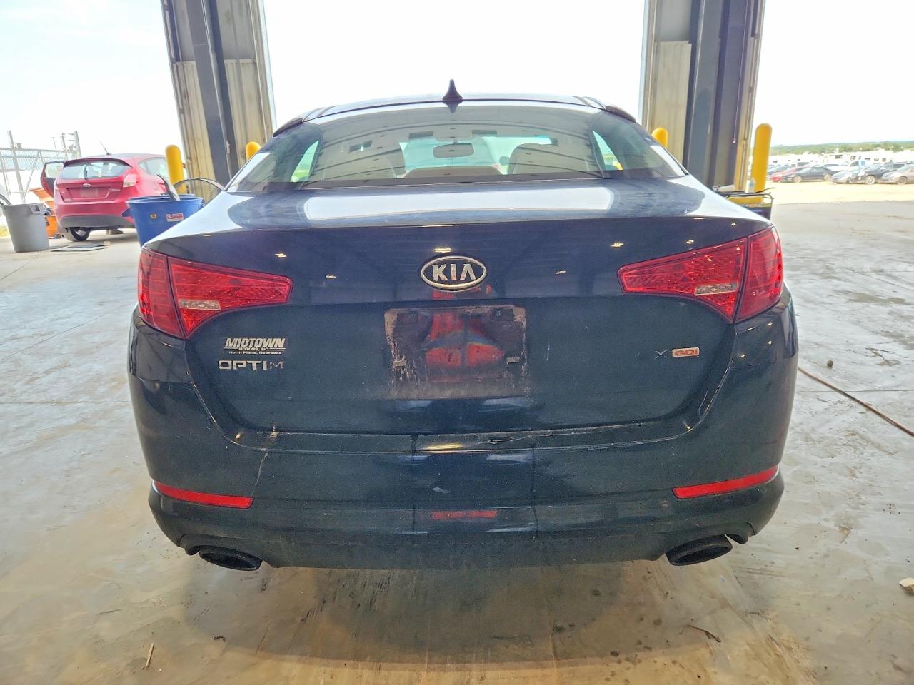 2011 Kia Optima Ex Black vin: KNAGN4A72B5099720