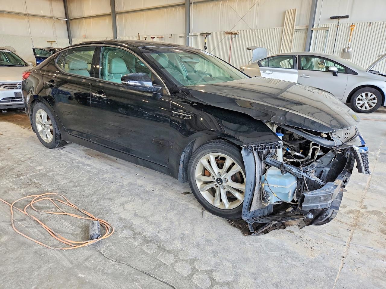 2011 Kia Optima Ex Black vin: KNAGN4A72B5099720