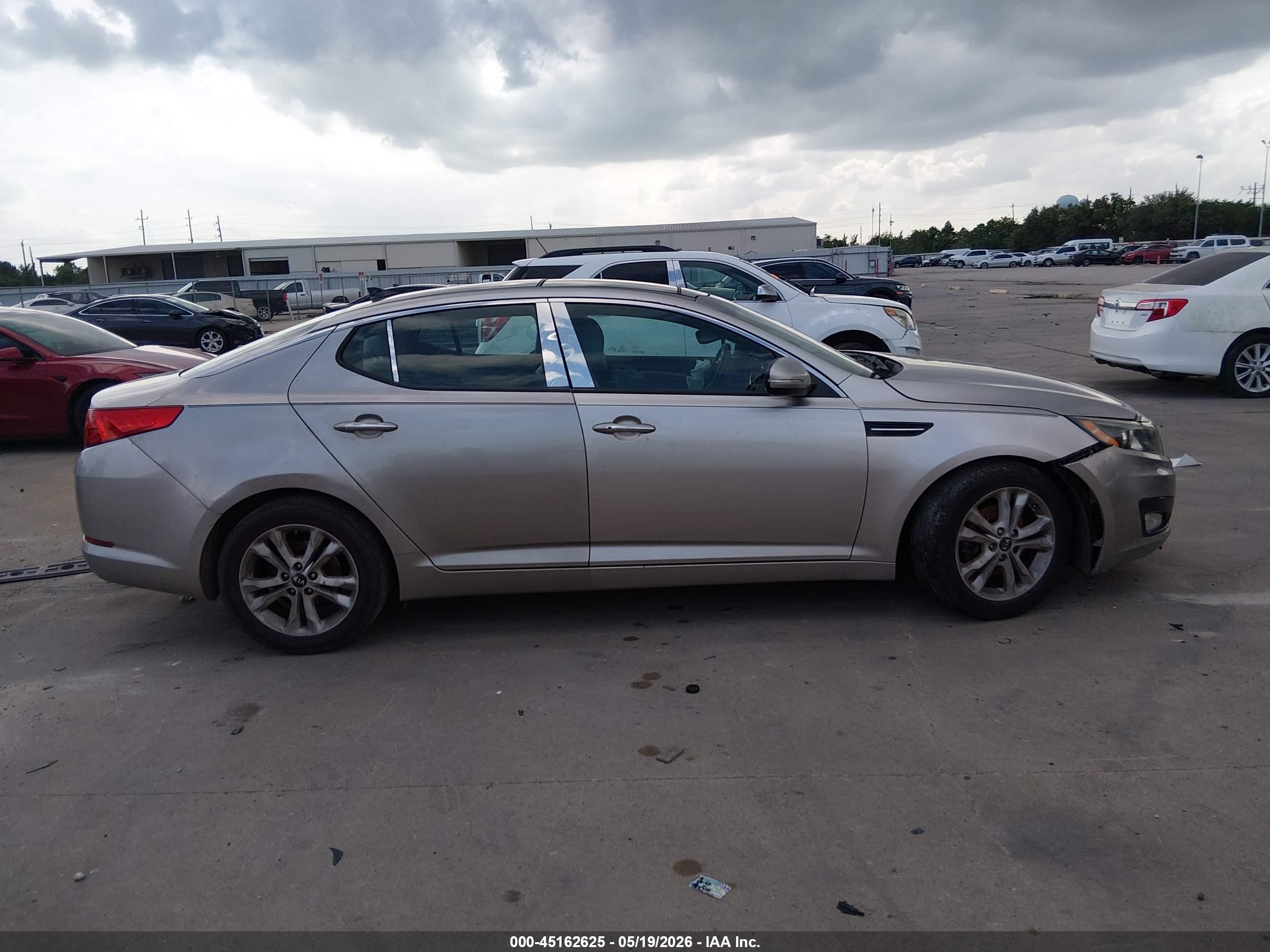 2011 Kia Optima Ex Champagne vin: KNAGN4A72B5167224