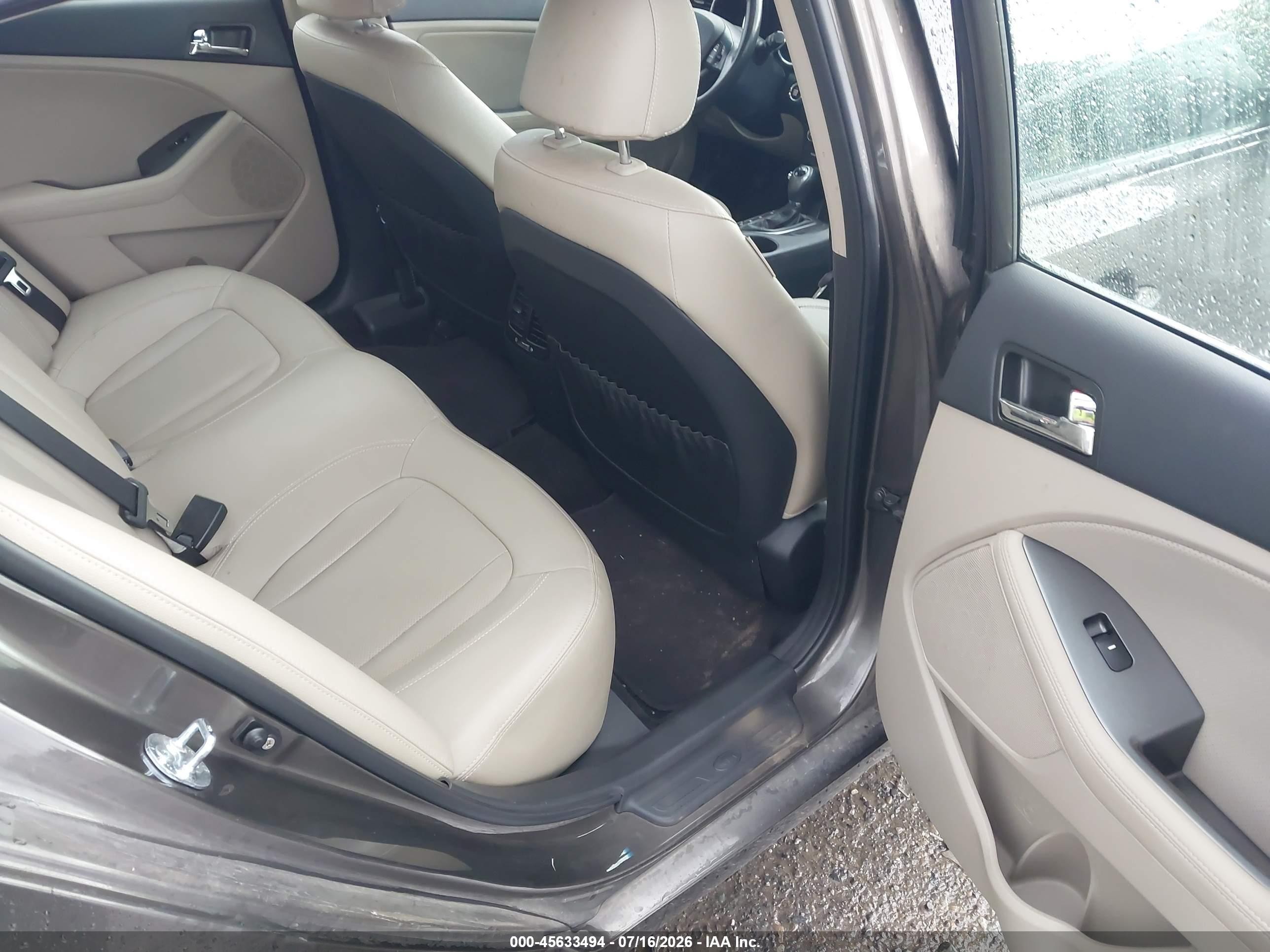 2011 Kia Optima Ex Gray vin: KNAGN4A74B5079503