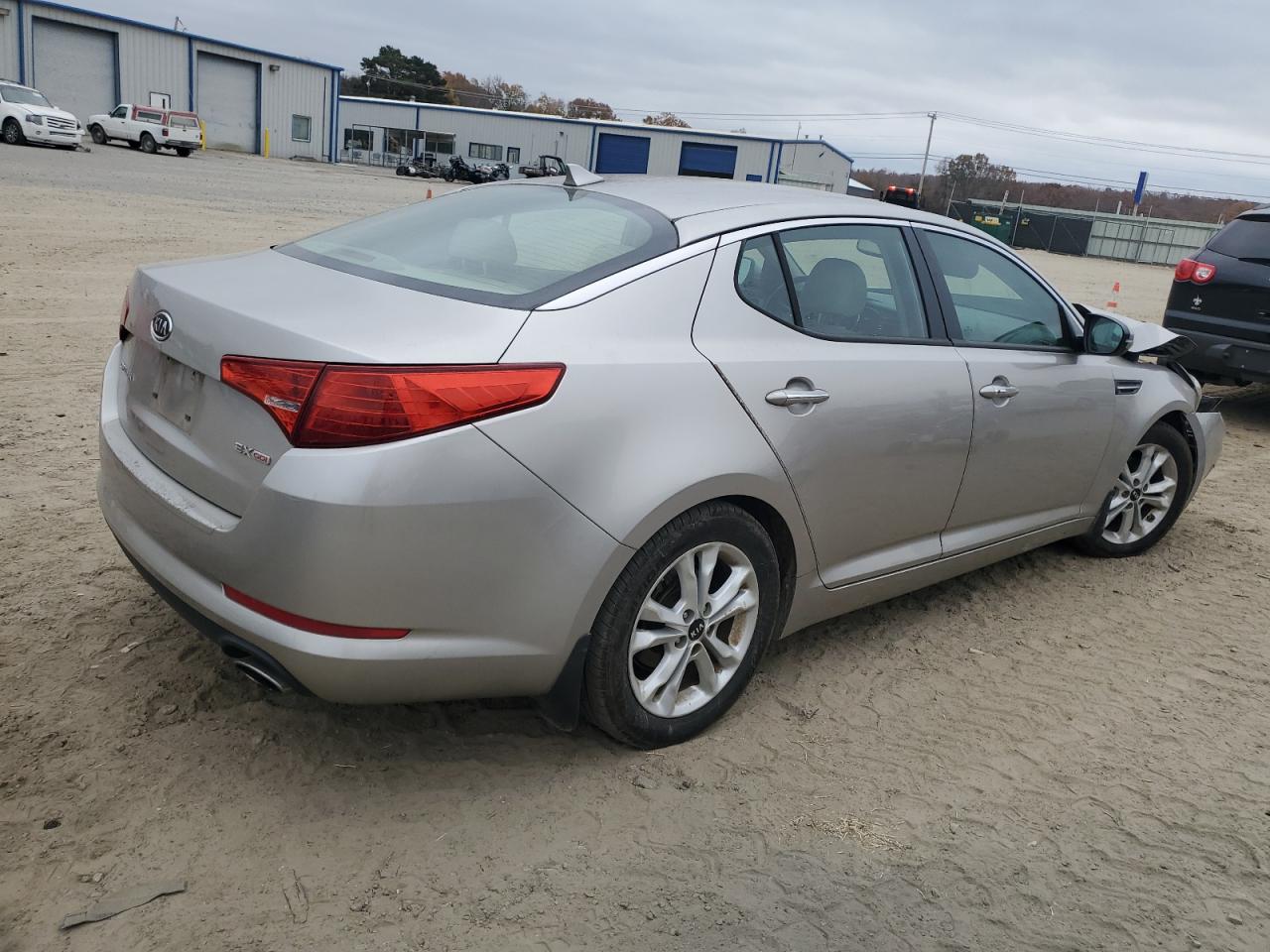 2011 Kia Optima Ex Серебряный vin: KNAGN4A74B5147492