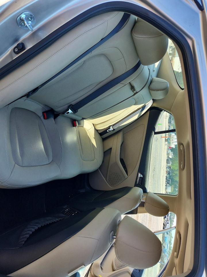 2011 Kia Optima Ex Серебряный vin: KNAGN4A75B5086363
