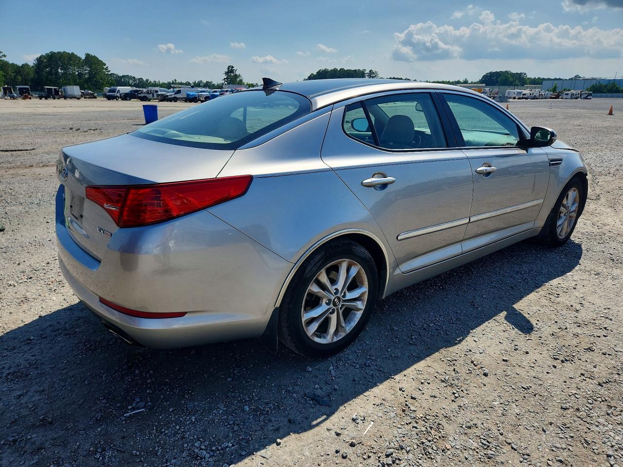 2011 Kia Optima Ex Серебряный vin: KNAGN4A75B5086363