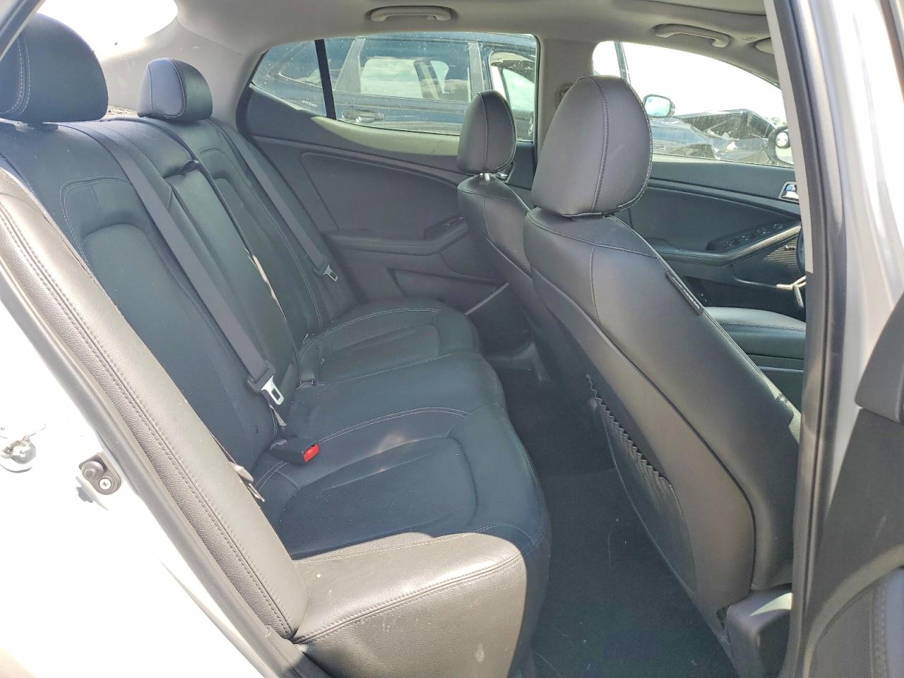 2011 Kia Optima Ex Silver vin: KNAGN4A76B5140348