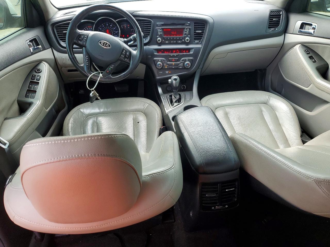 2011 Kia Optima Ex White vin: KNAGN4A76B5153052