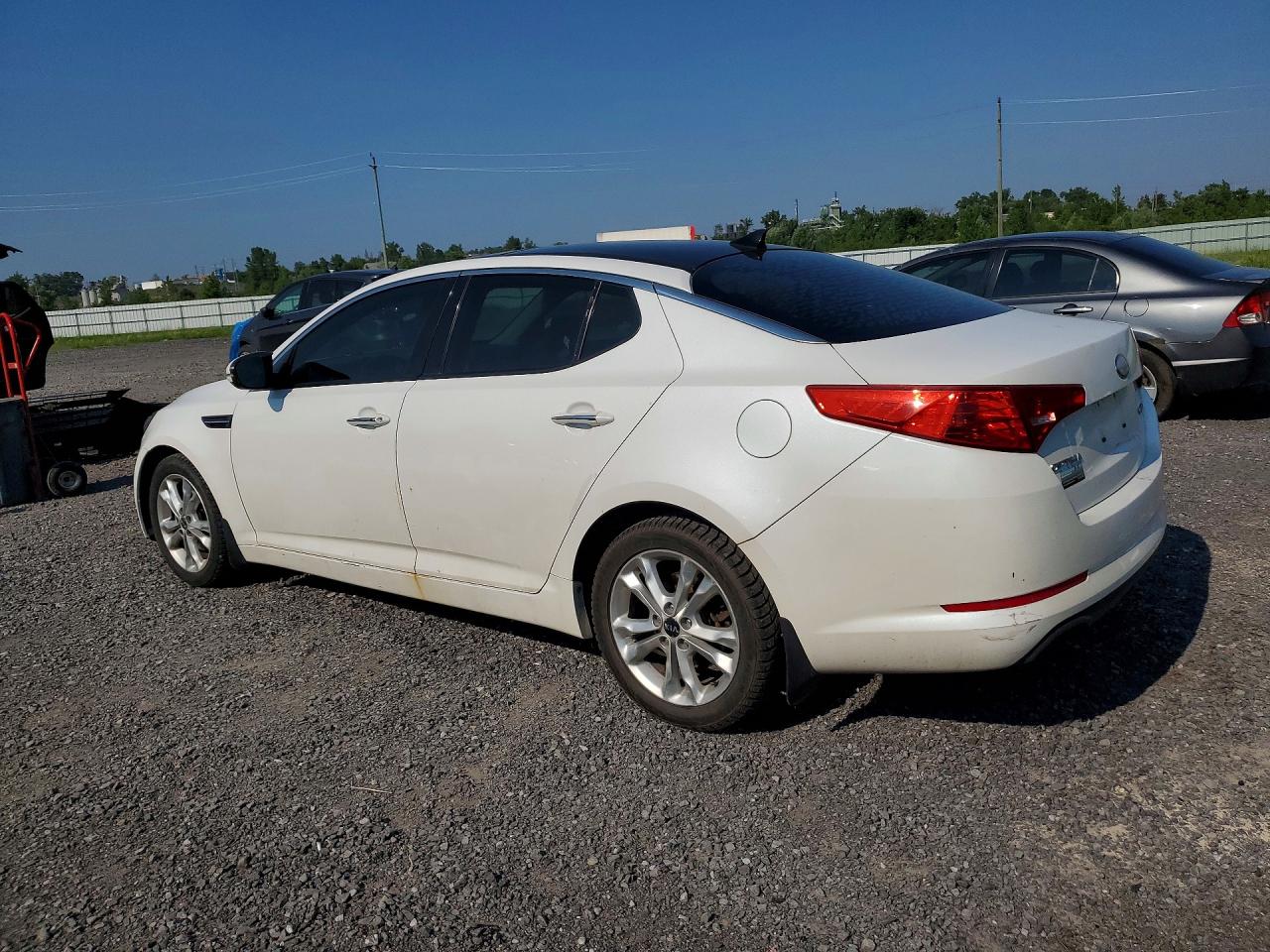 2013 Kia Optima Ex White vin: KNAGN4A76D5385458