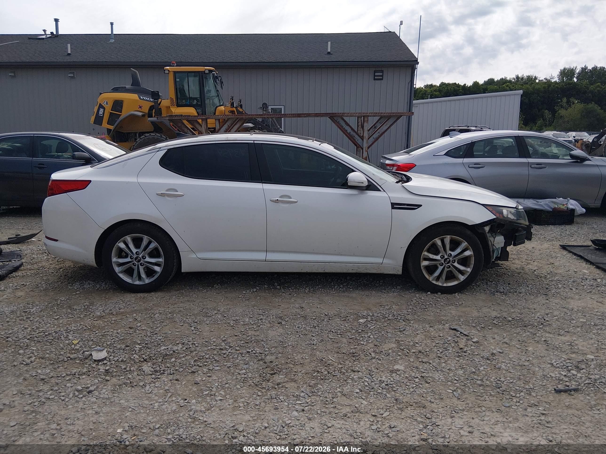 2011 Kia Optima Ex White vin: KNAGN4A77B5058466