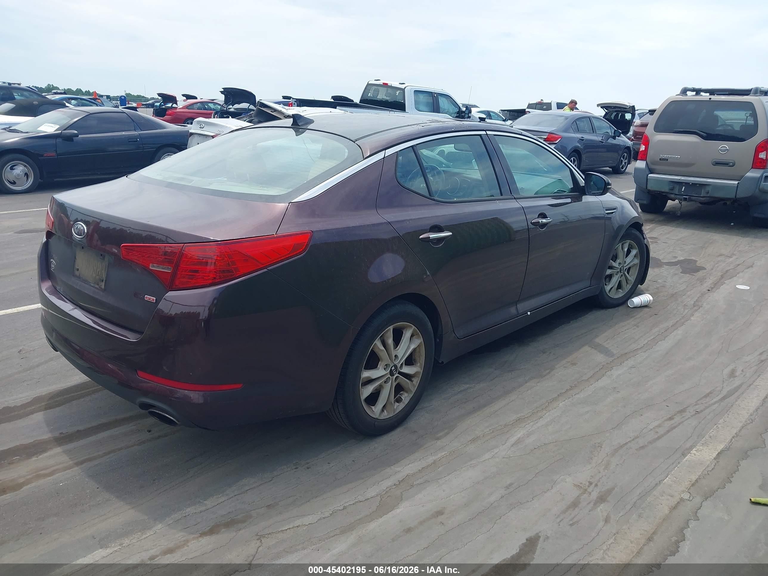 2011 Kia Optima Ex Burgundy vin: KNAGN4A77B5086512
