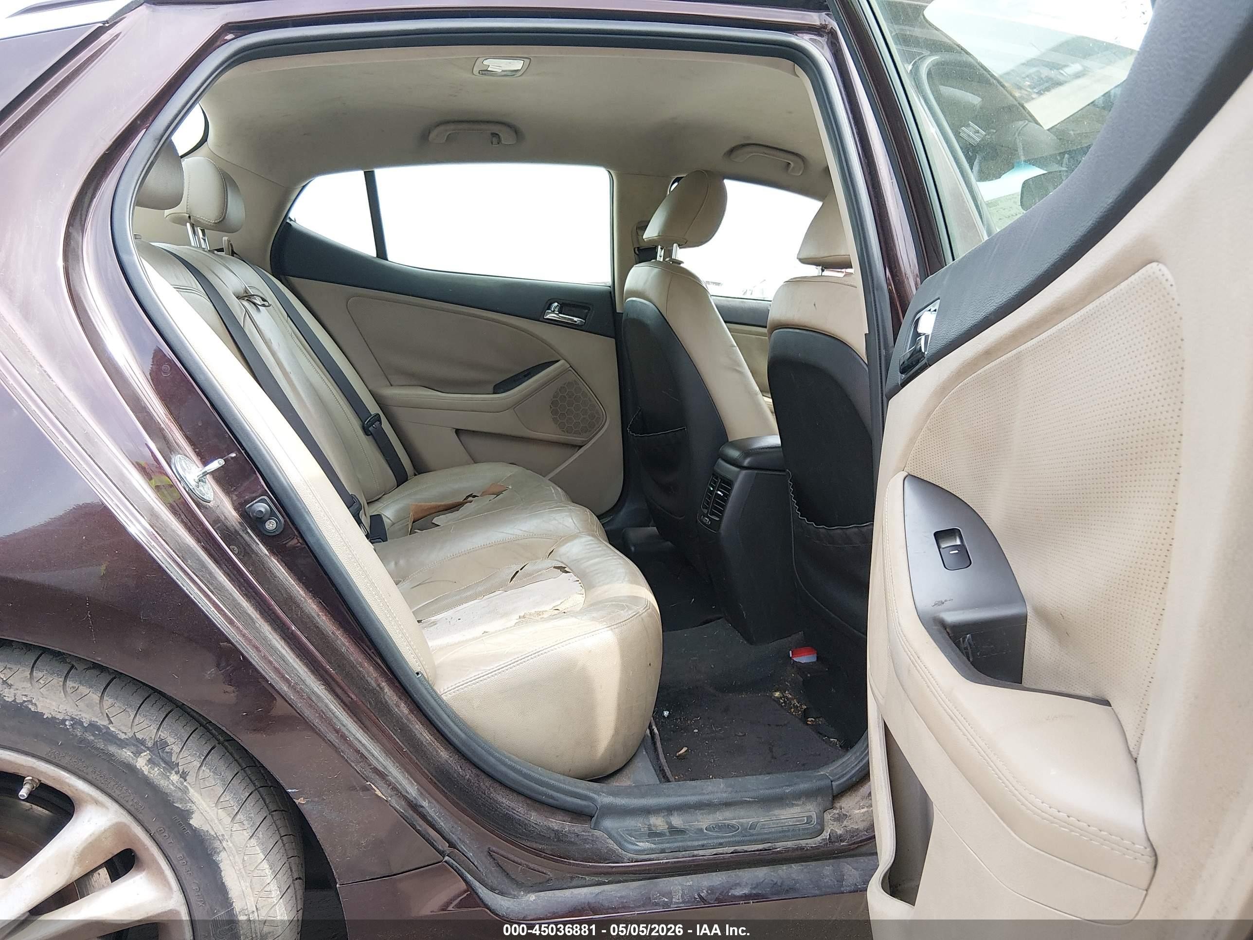 2011 Kia Optima Ex Maroon vin: KNAGN4A78B5044222