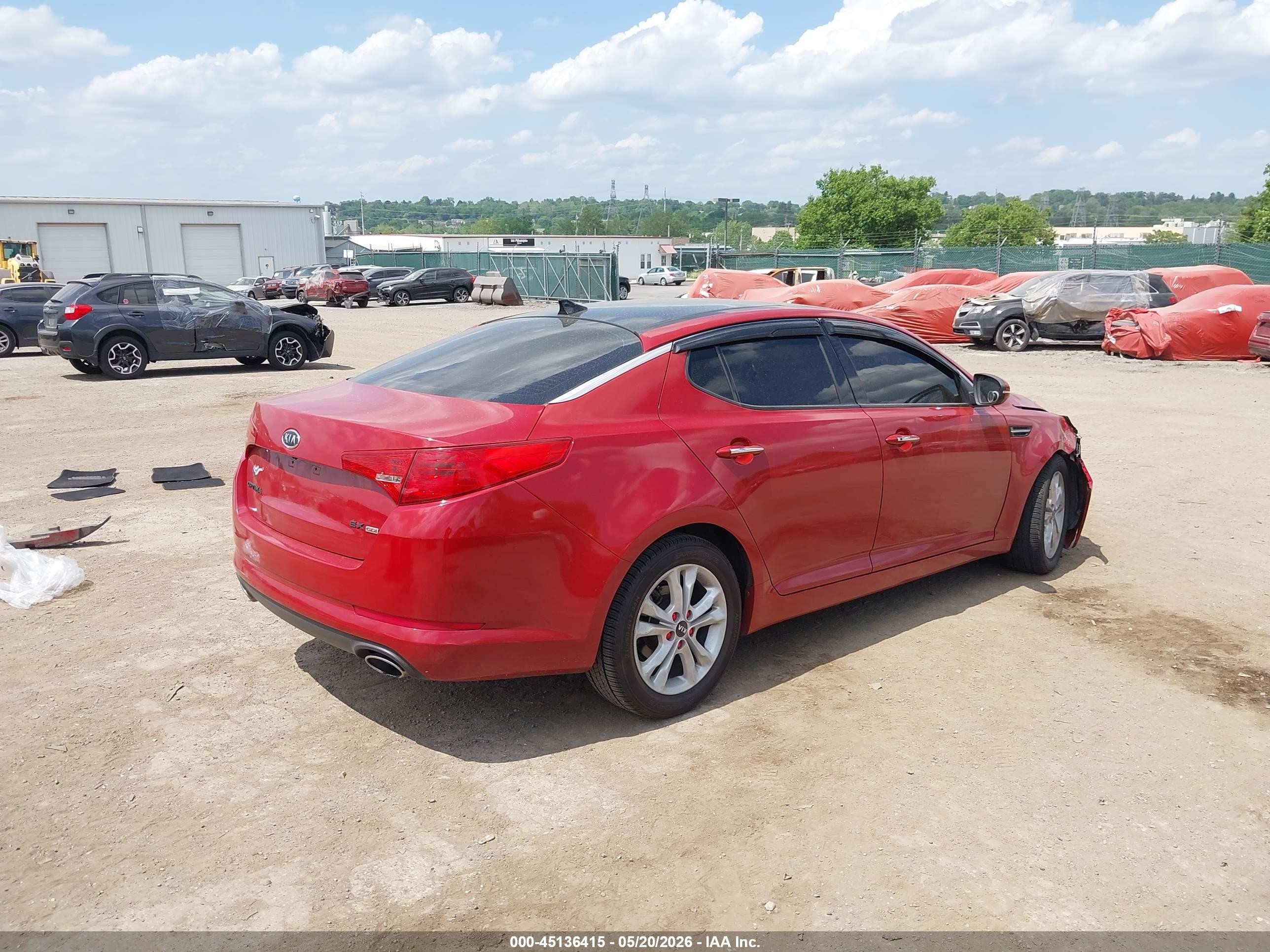 2011 Kia Optima Ex Red vin: KNAGN4A78B5062011