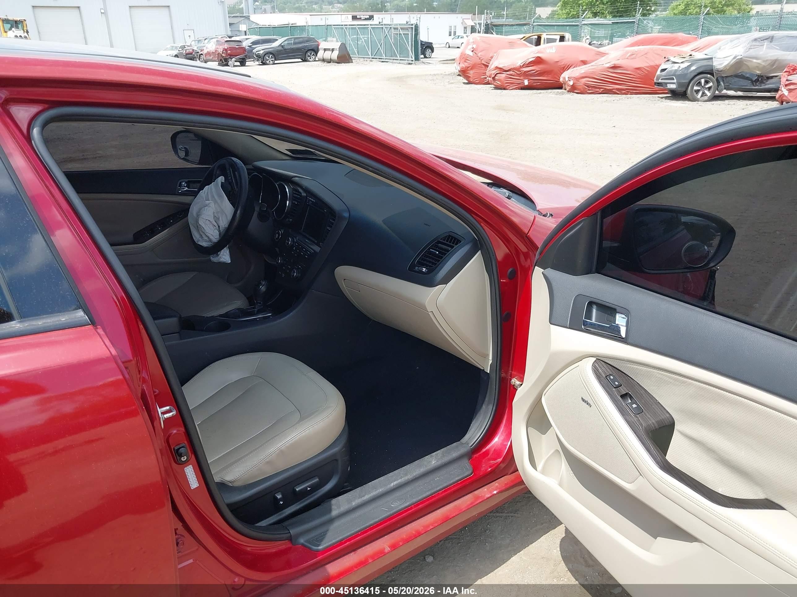 2011 Kia Optima Ex Red vin: KNAGN4A78B5062011
