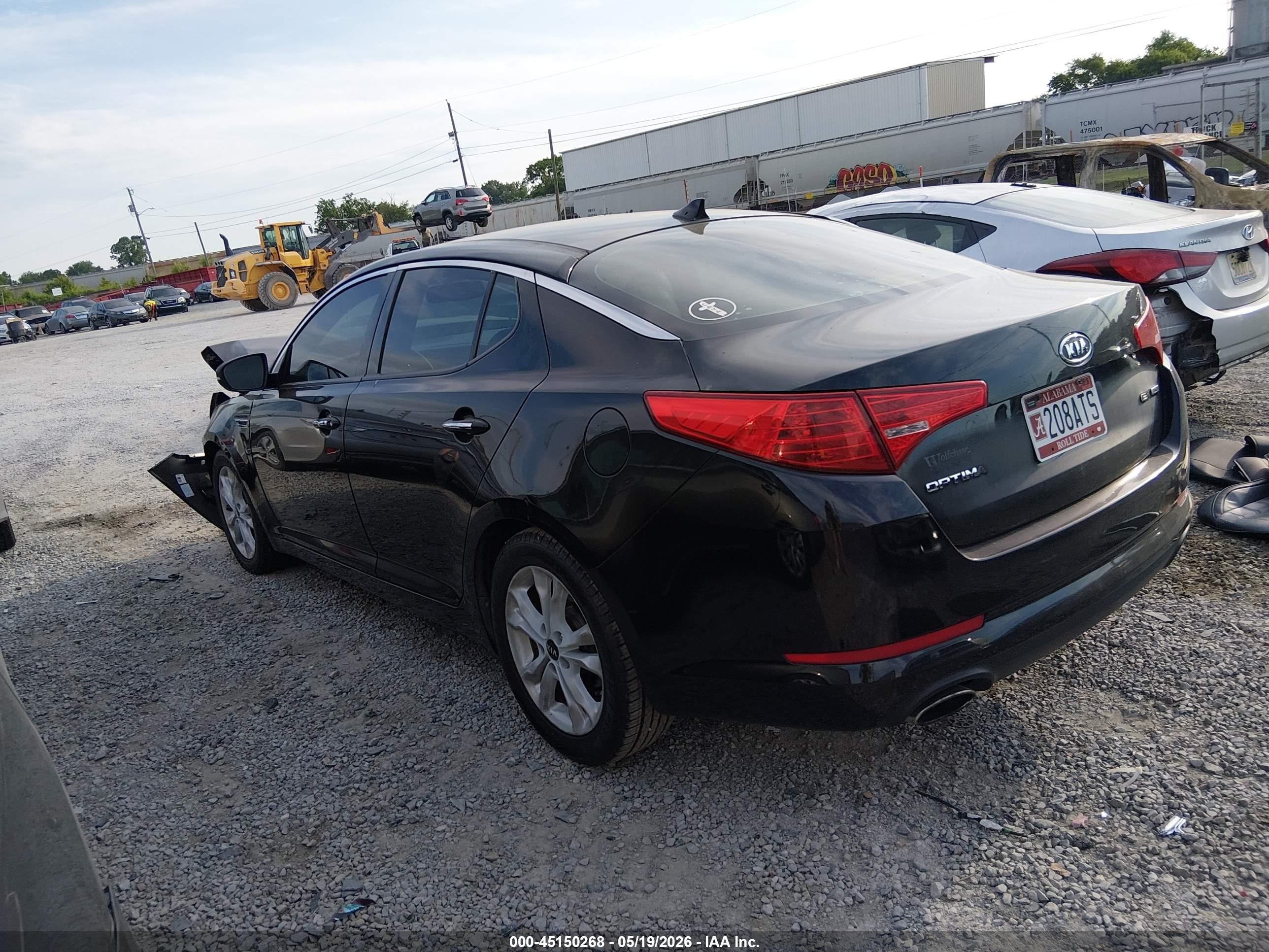 2011 Kia Optima Ex Black vin: KNAGN4A7XB5045632
