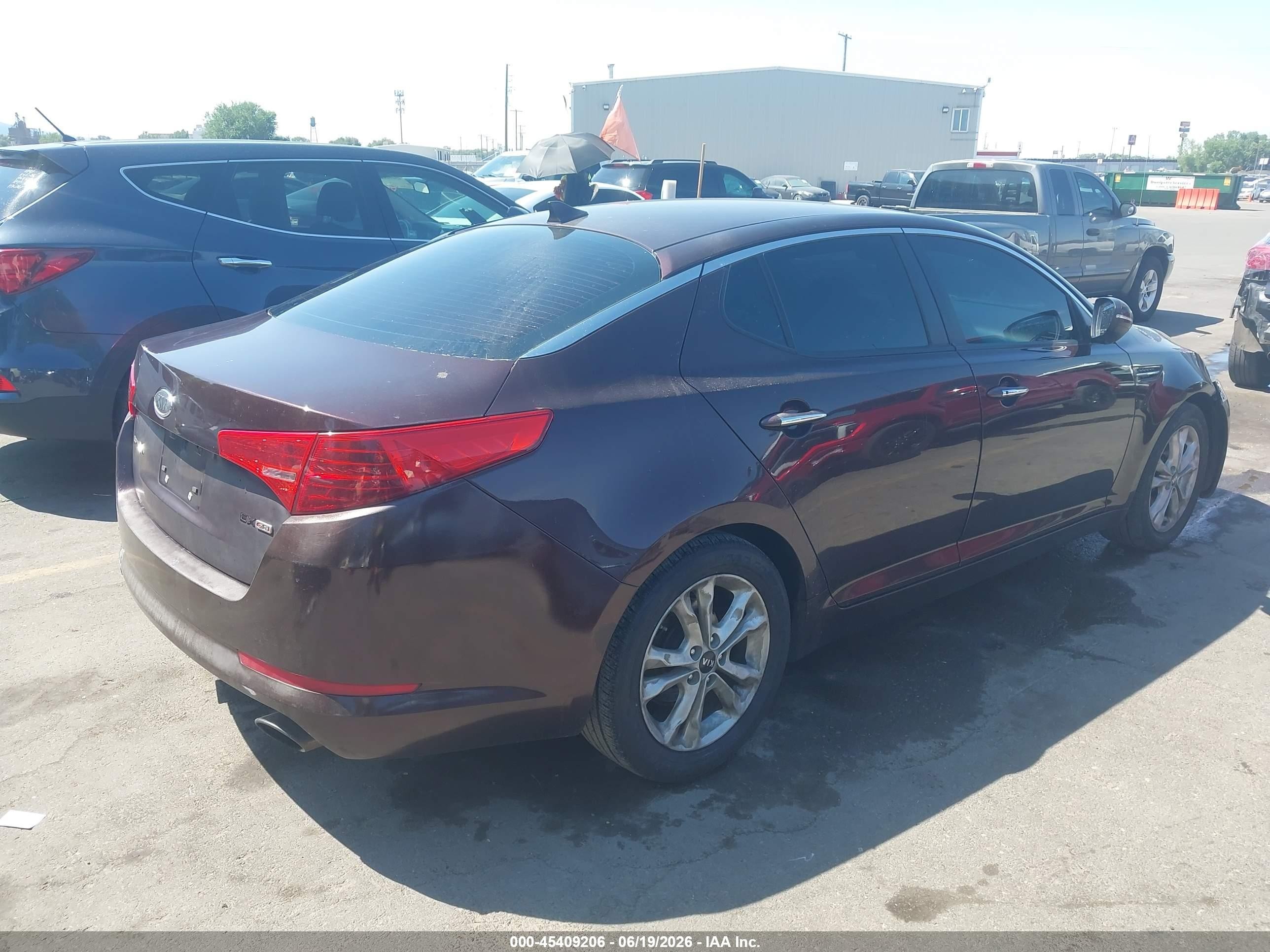 2011 Kia Optima Ex Burgundy vin: KNAGN4A7XB5048188