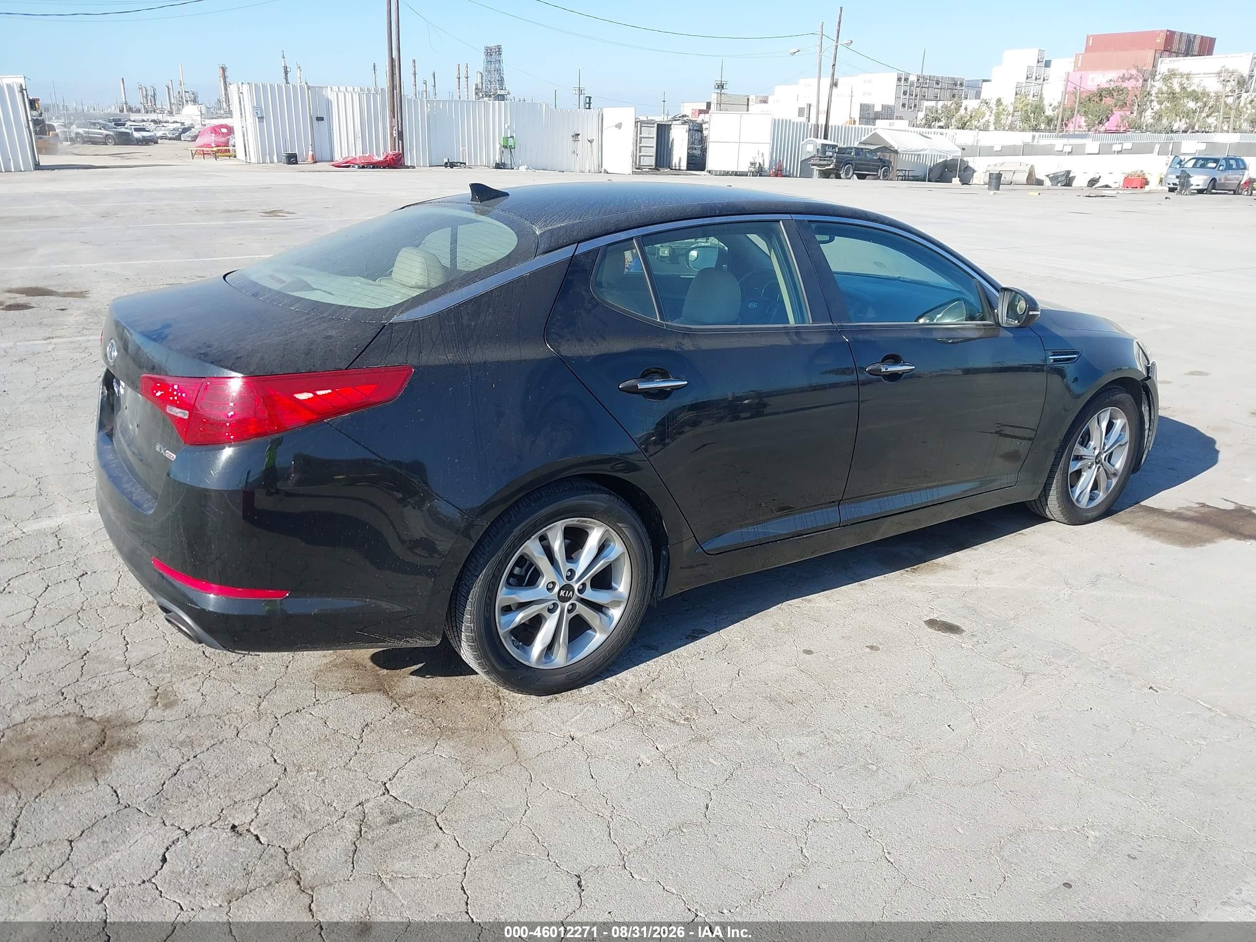 2011 Kia Optima Ex Black vin: KNAGN4A7XB5059837