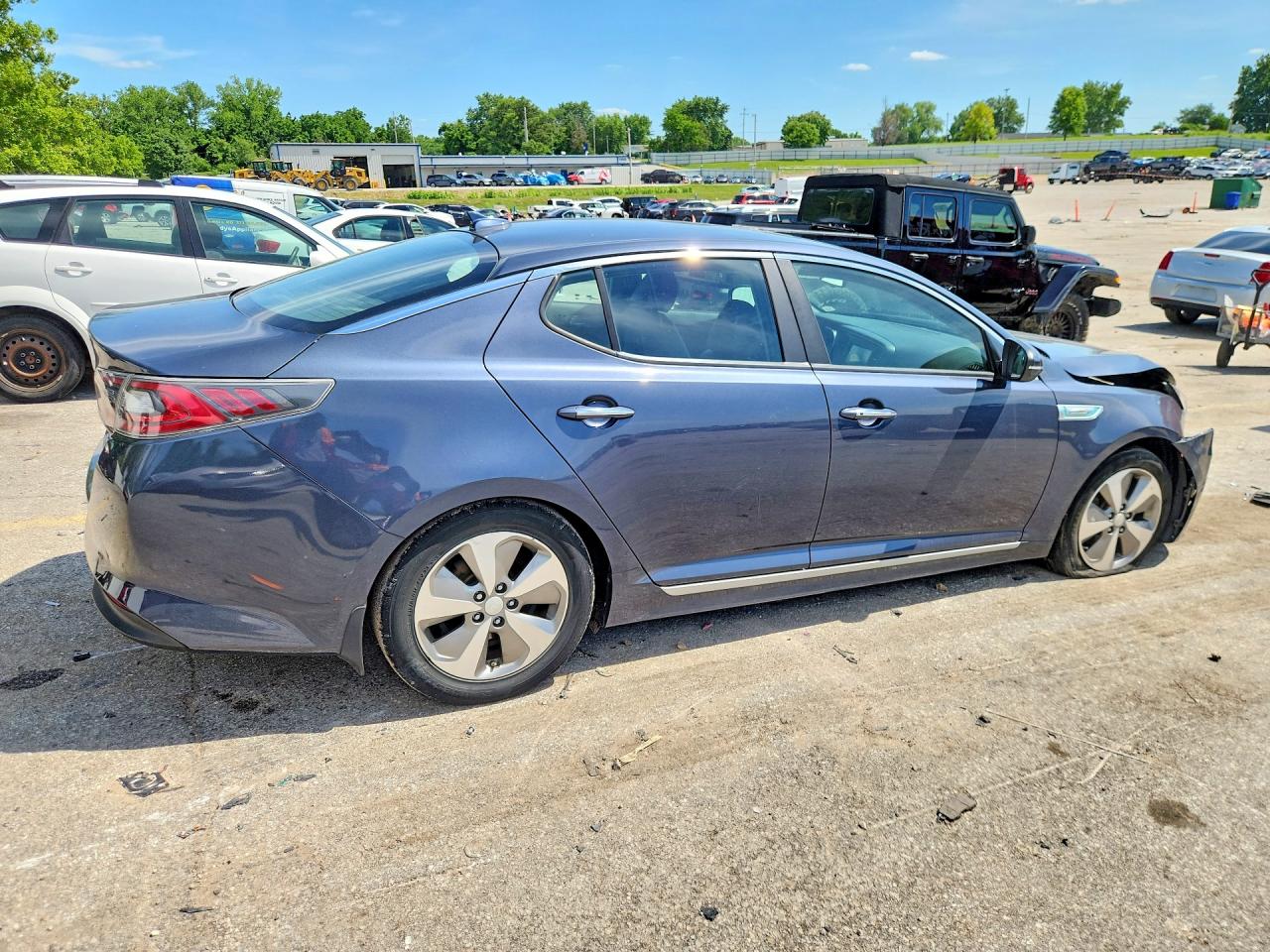 2015 Kia Optima Hybrid Blue vin: KNAGN4AD3F5081965