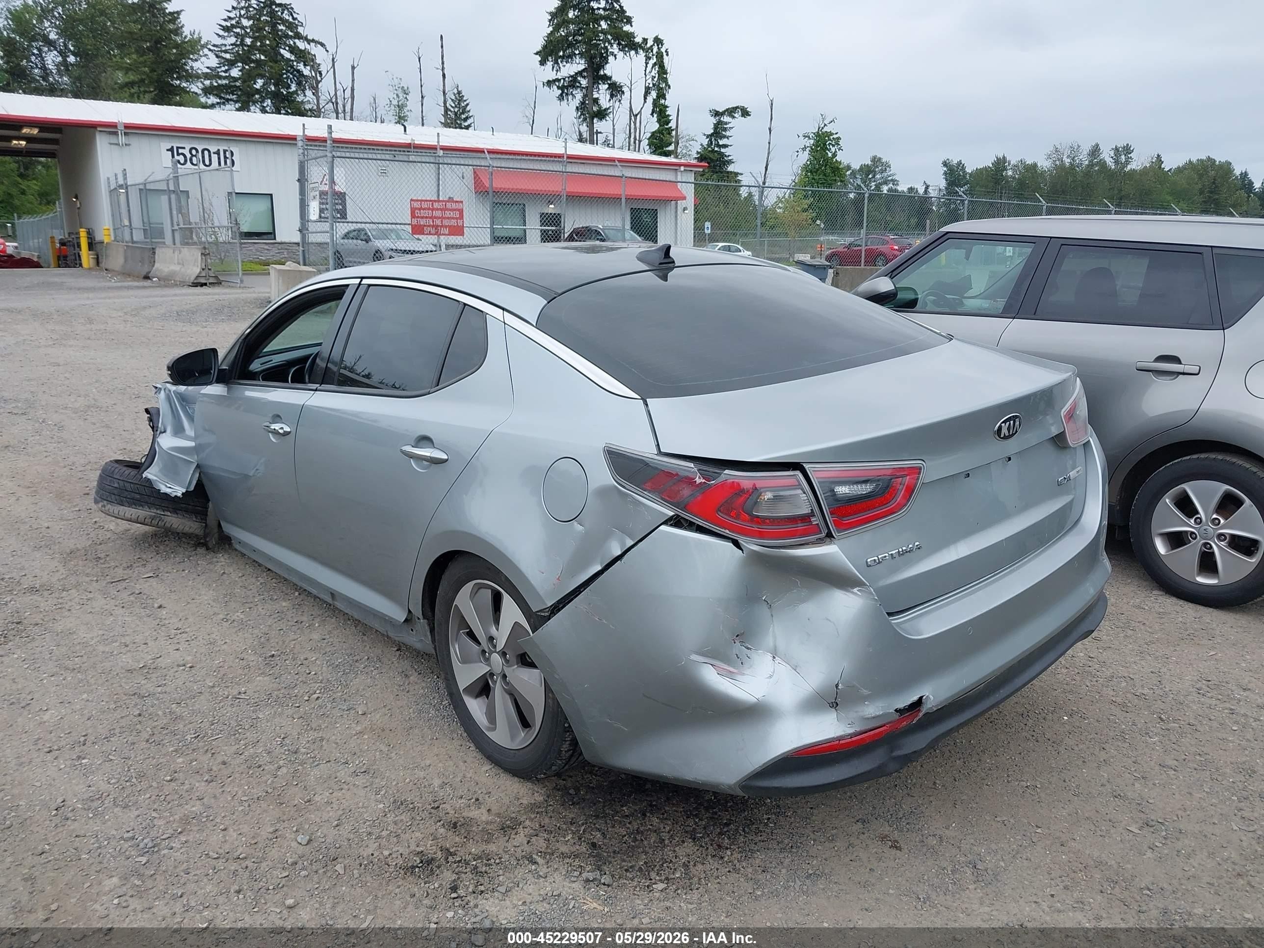 2015 Kia Optima Hybrid Ex Silver vin: KNAGN4AD4F5085149